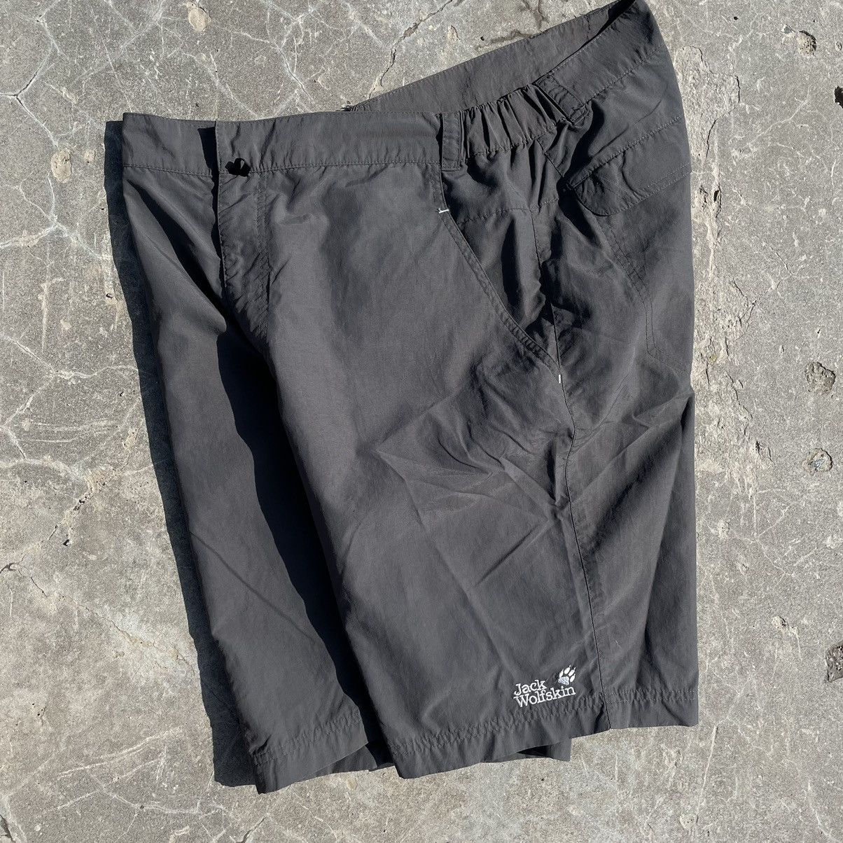 Jack Wolfskin × Vintage Vintage Jack Wolfskin Shorts Trekking Outdoor Y2K Streetwear Size US 42 / EU 58 - 1 Thumbnail