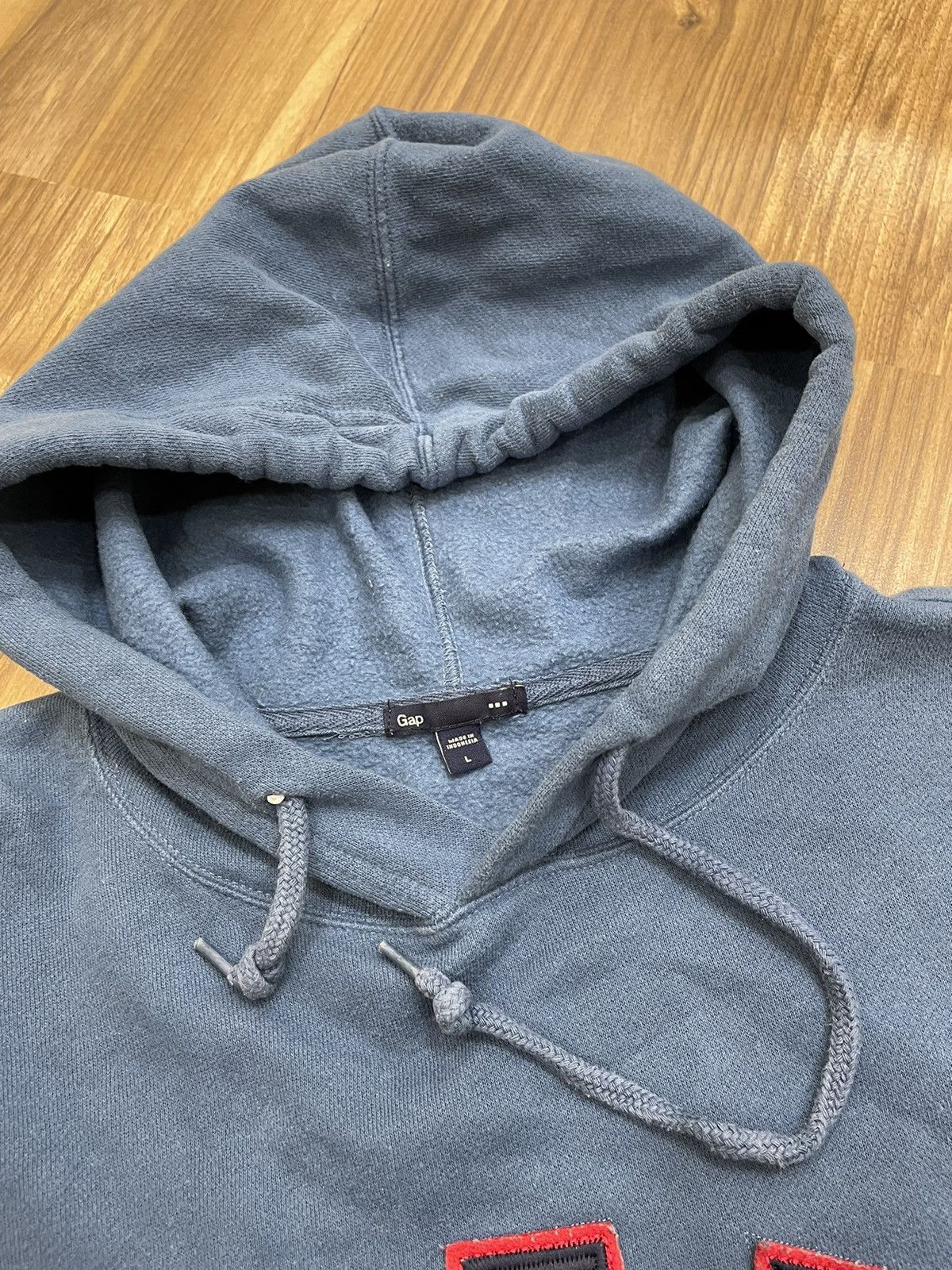 Gap × Vintage Vintage Gap Hoodie Big Logo Y2K Style USA 90s Size US L / EU 52-54 / 3 - 9 Thumbnail