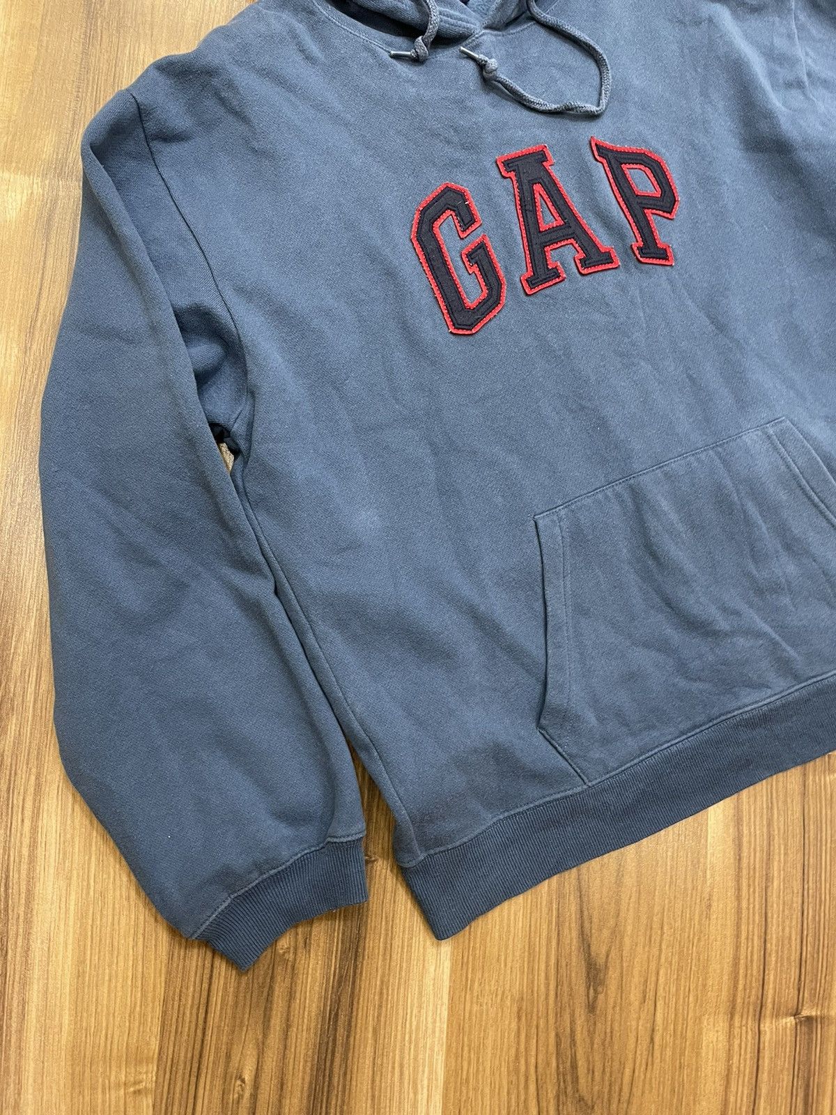 Gap × Vintage Vintage Gap Hoodie Big Logo Y2K Style USA 90s Size US L / EU 52-54 / 3 - 5 Thumbnail