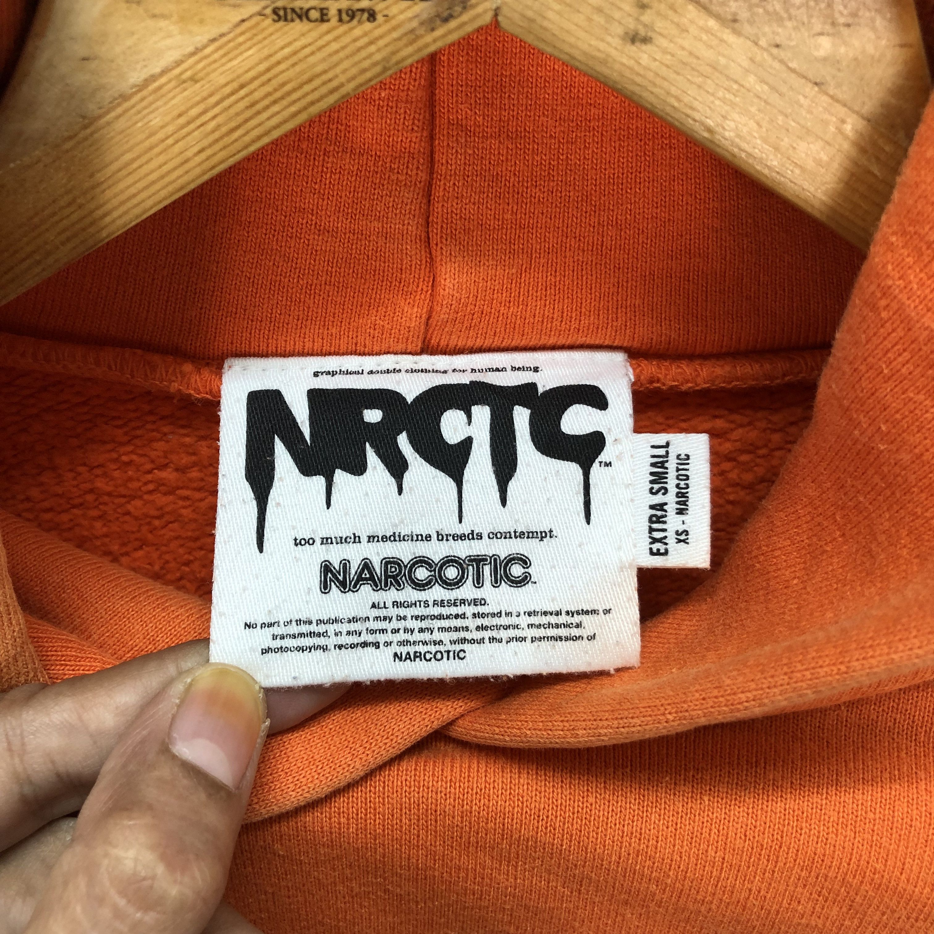 Japanese Brand NARCOTIC GDC Big Logo Pullover Orange Hoodies #4880-37 Size US XS / EU 42 / 0 - 11 Thumbnail