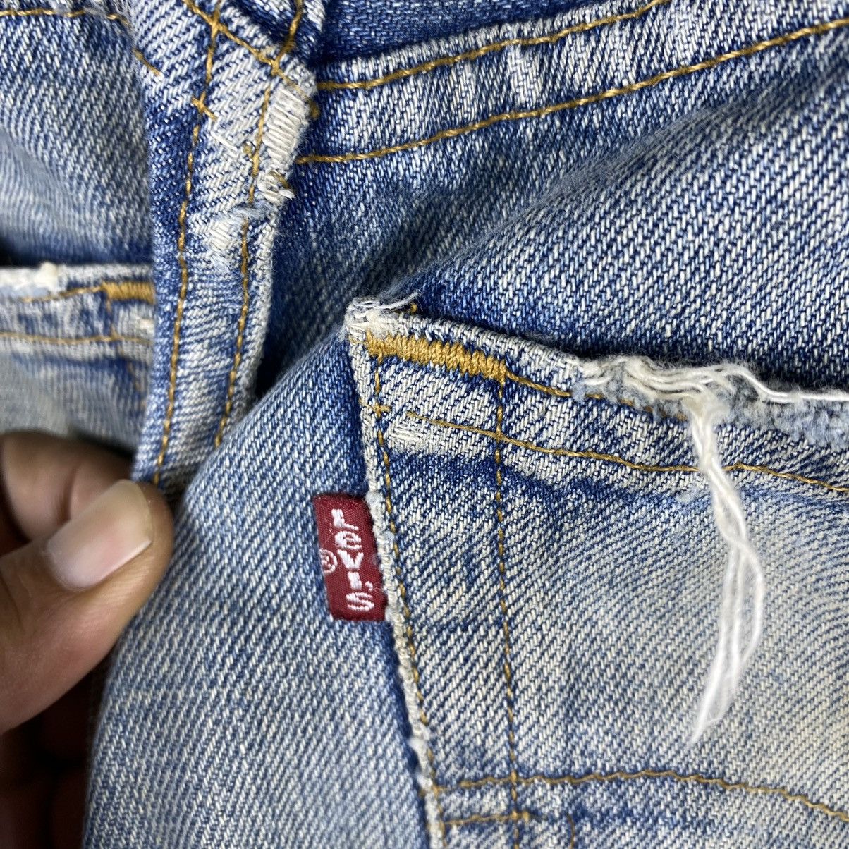 Levi's × Vintage Vintage Y2K Levis 501 Distressed Jeans Size US 31 - 7 Thumbnail