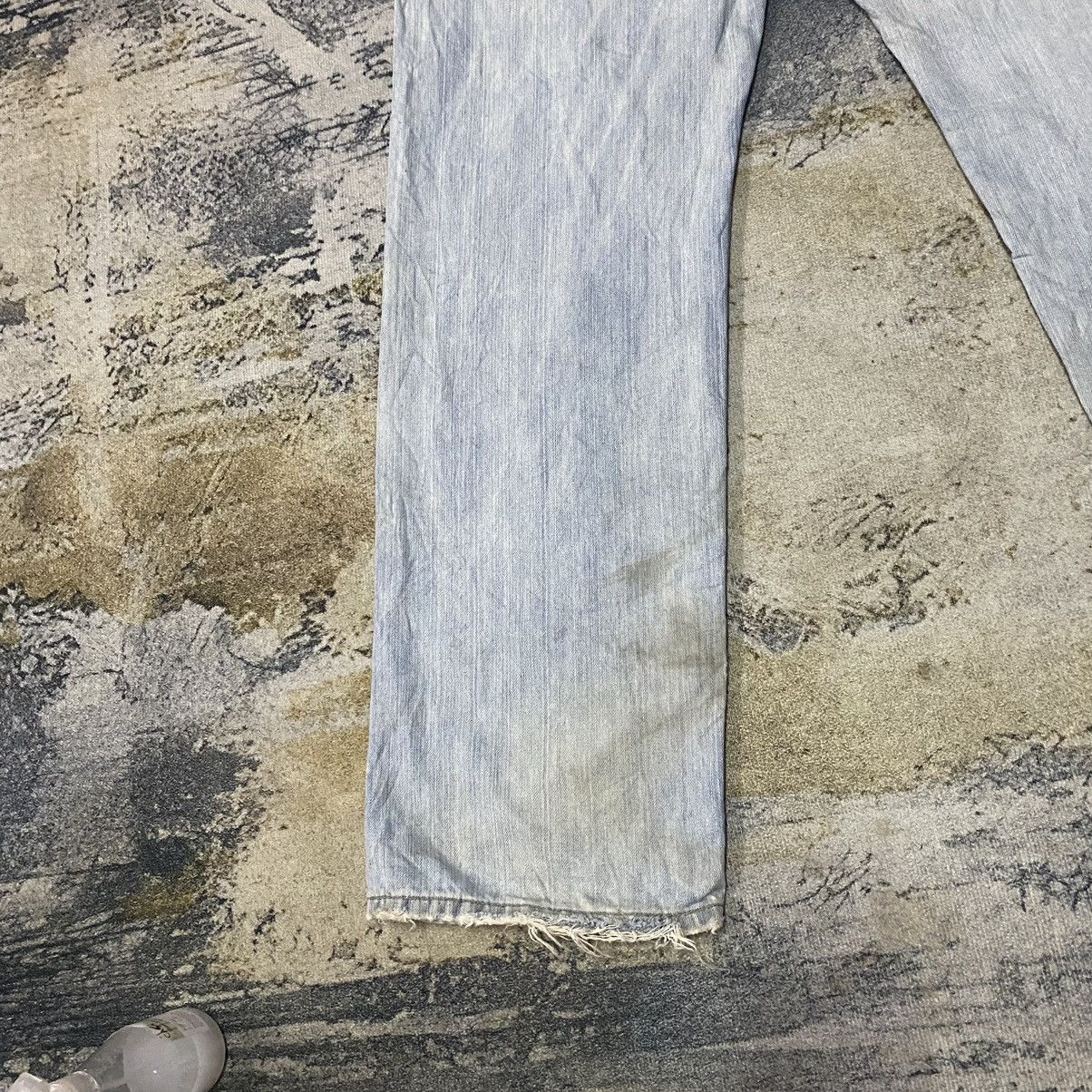Levi's Vintage Levis 559 Relaxed Straight Light Washed Jeans Size US 32 / EU 48 - 16 Thumbnail