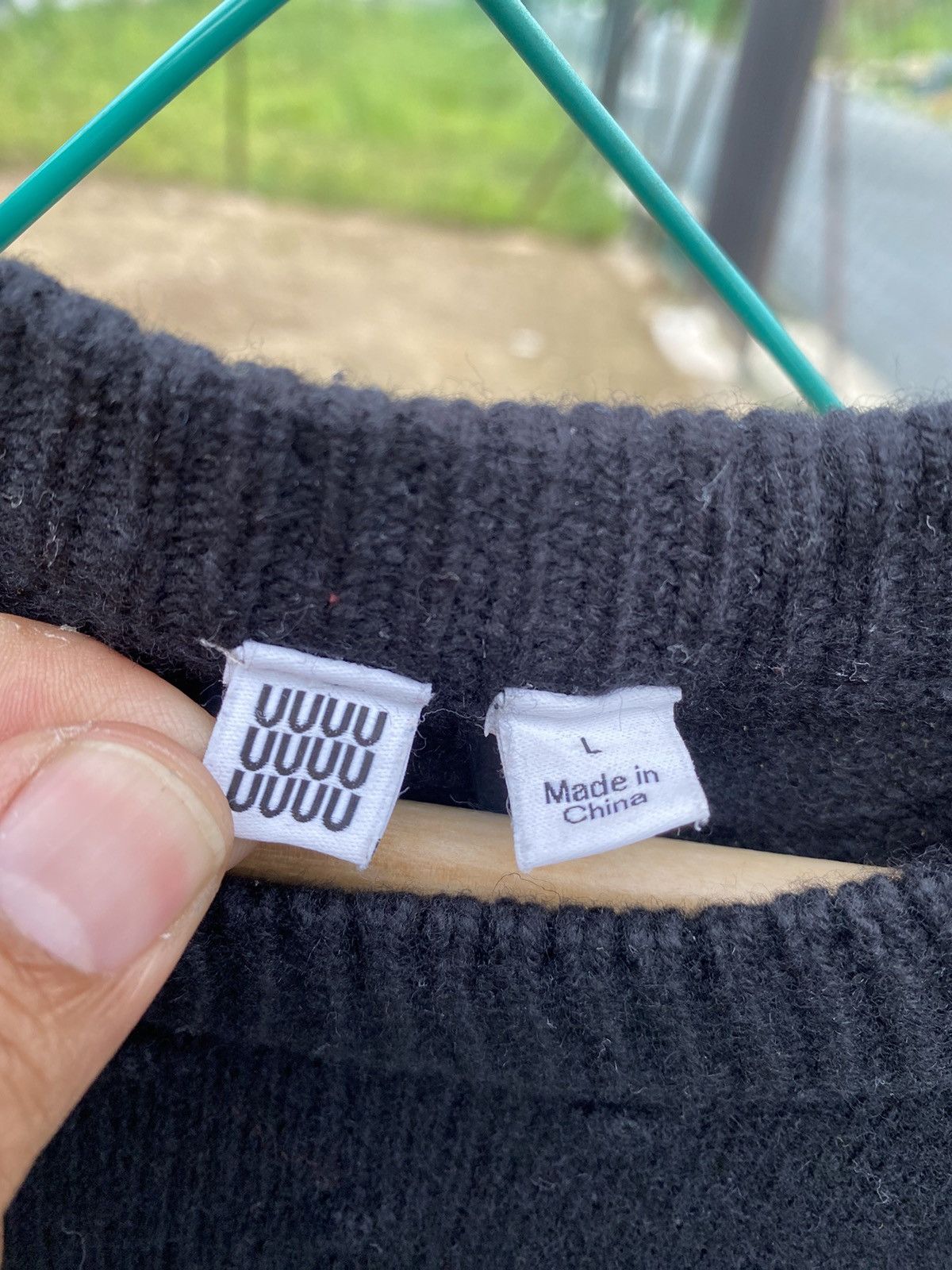 Homespun Knitwear × Lemaire × Uniqlo ⚡️Rare⚡️ Uniqlo X Lemaire Knitwear Size L / US 10 / IT 46 - 7 Thumbnail