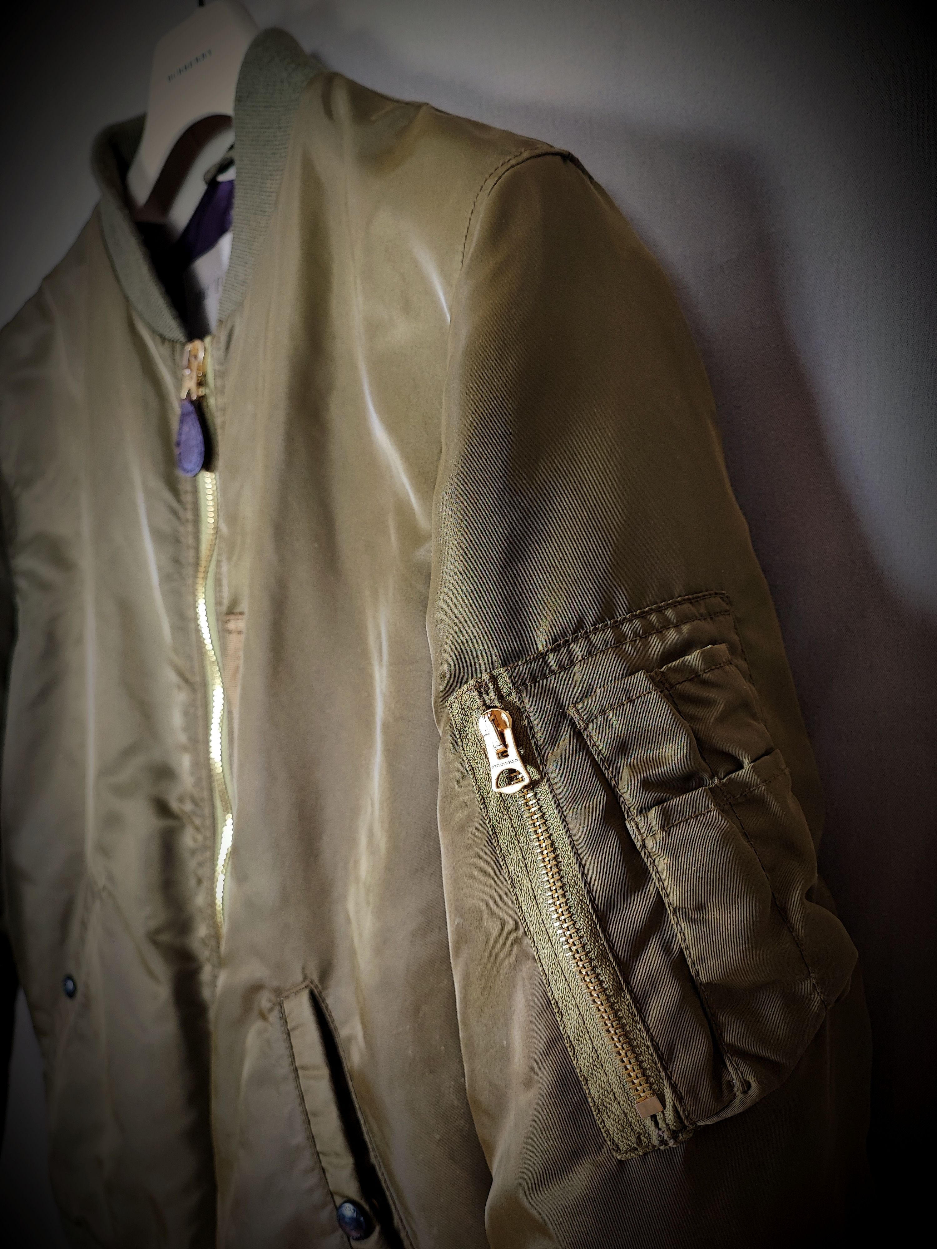 Burberry 🔥SUPER RARE BURBERRY BOMBERS JACKET 🔥 Size US L / EU 52-54 / 3 - 5 Thumbnail