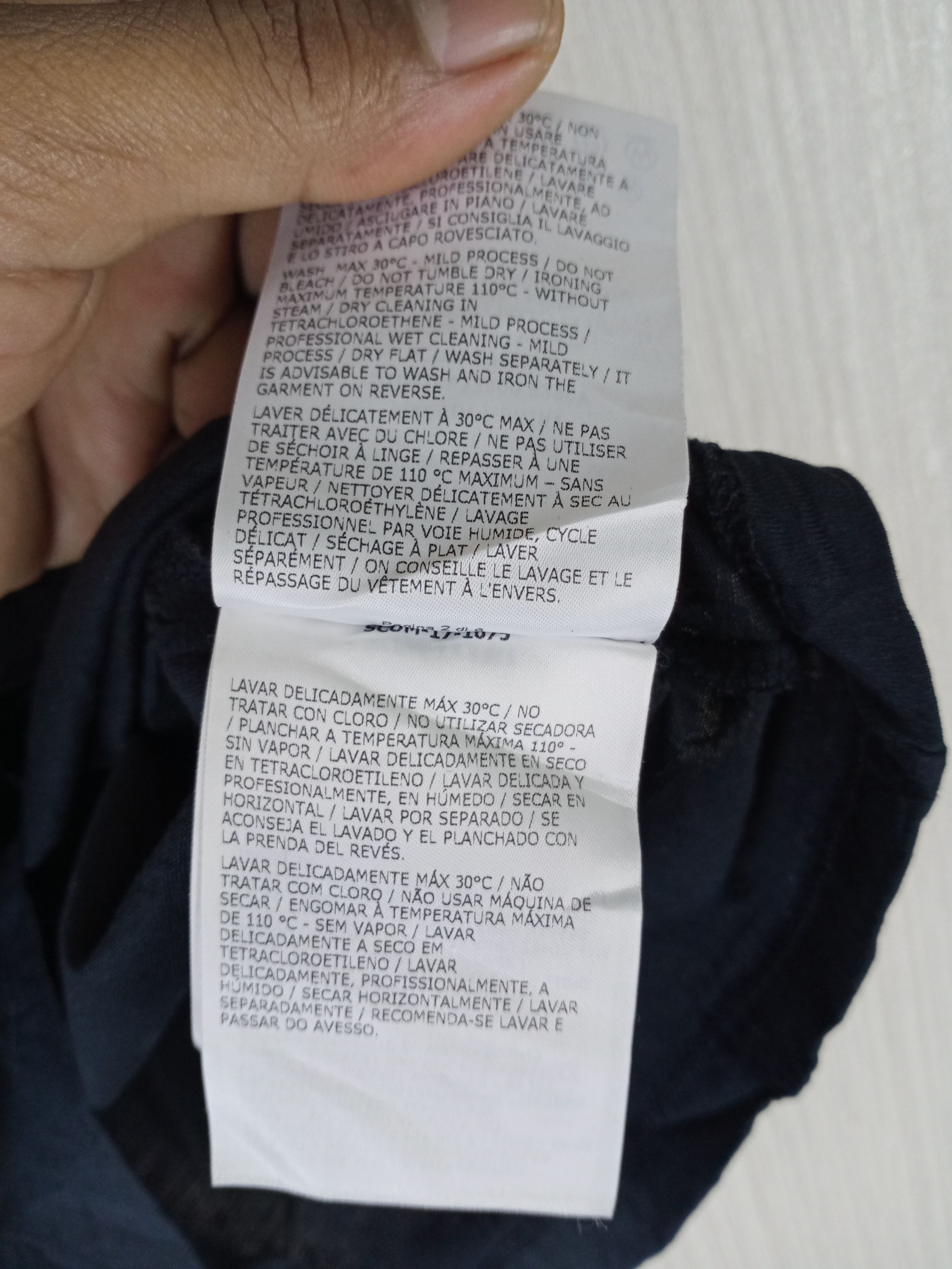 Moncler Moncler Maglia Tshirt Size XS / US 0-2 / IT 36-38 - 11 Thumbnail