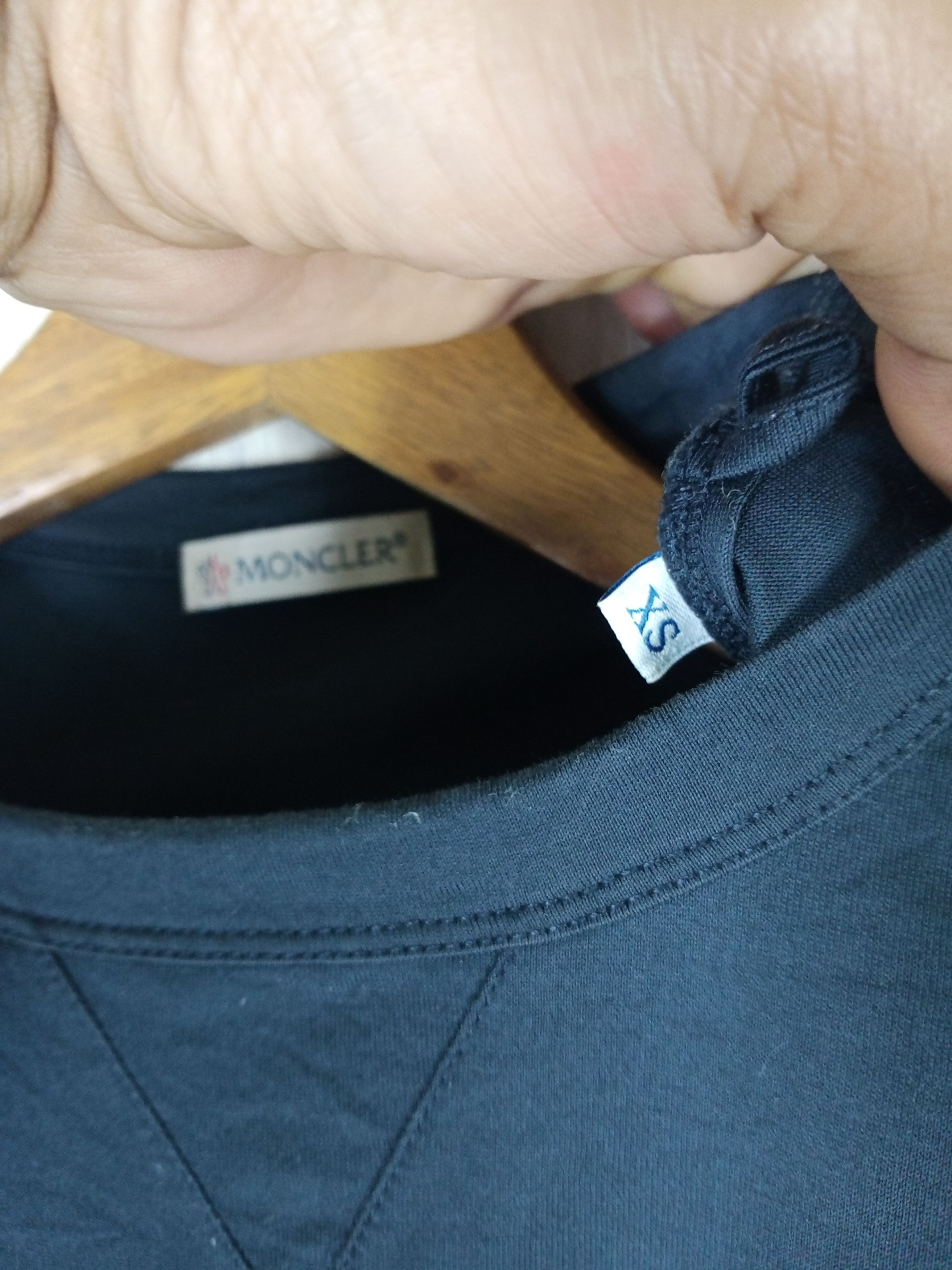 Moncler Moncler Maglia Tshirt Size XS / US 0-2 / IT 36-38 - 13 Thumbnail