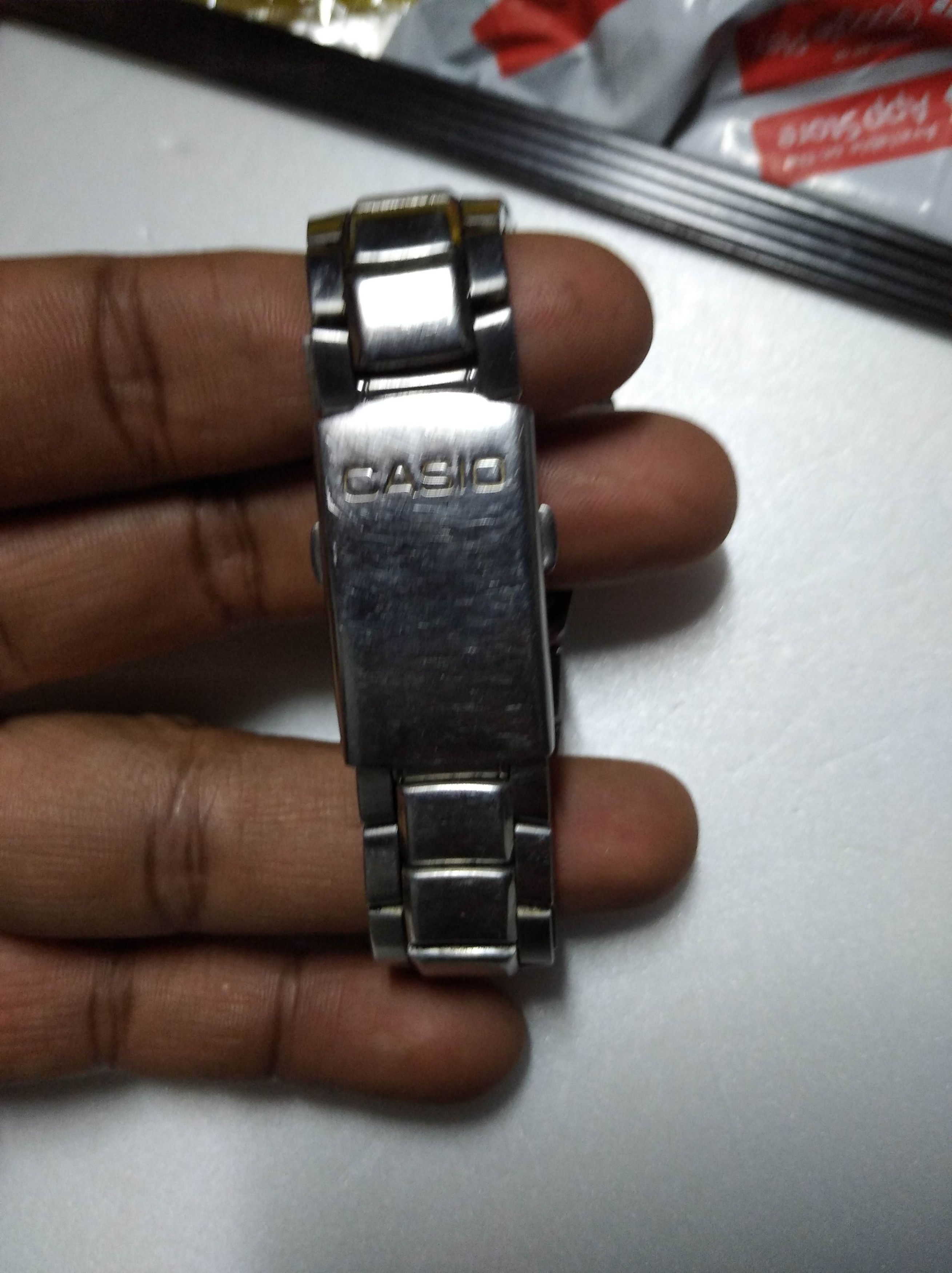 Casio Casio mtd-1046 quartz watch Size ONE SIZE - 5 Thumbnail