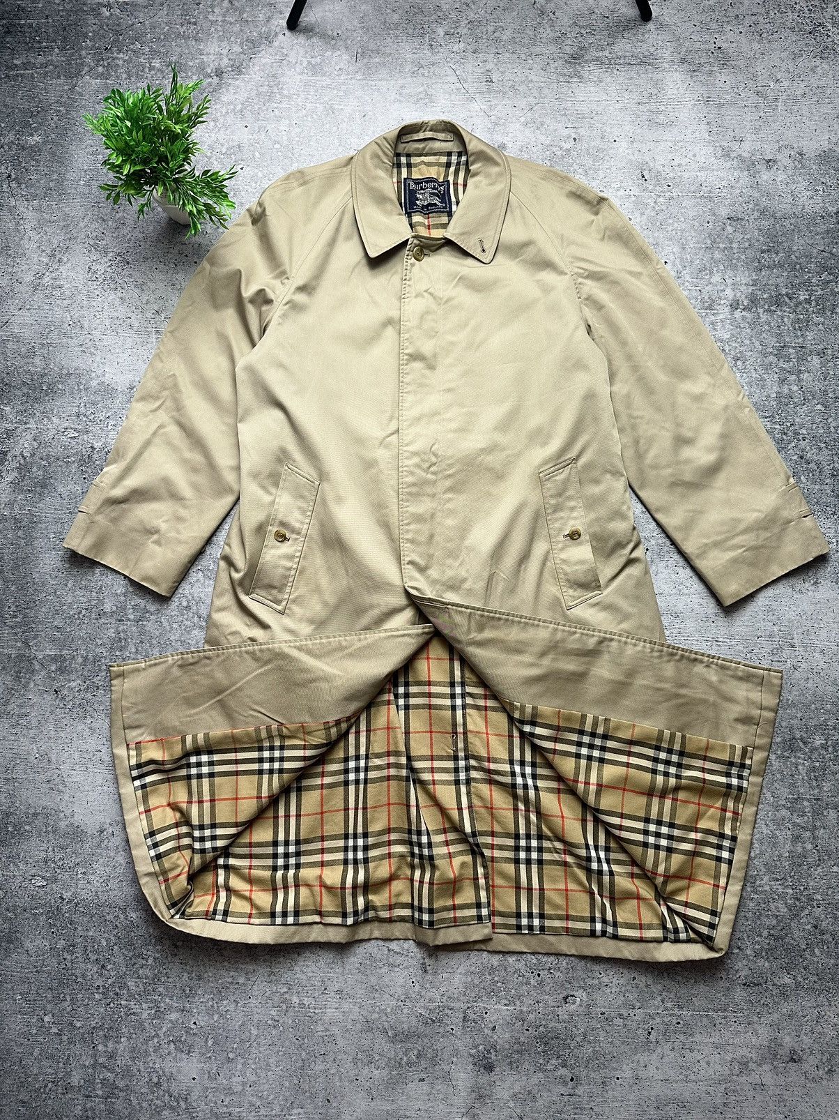 Burberry sale online store new arrivals