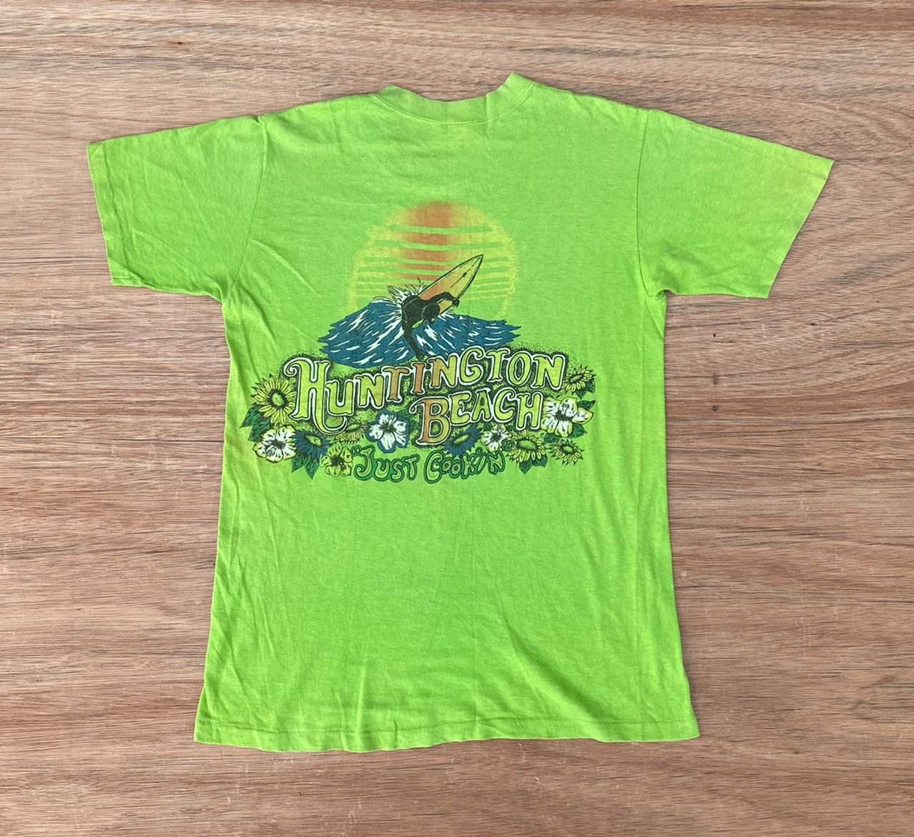 Vintage vintage tee D 35 huntington beach Size US M / EU 48-50 / 2 - 1 Thumbnail