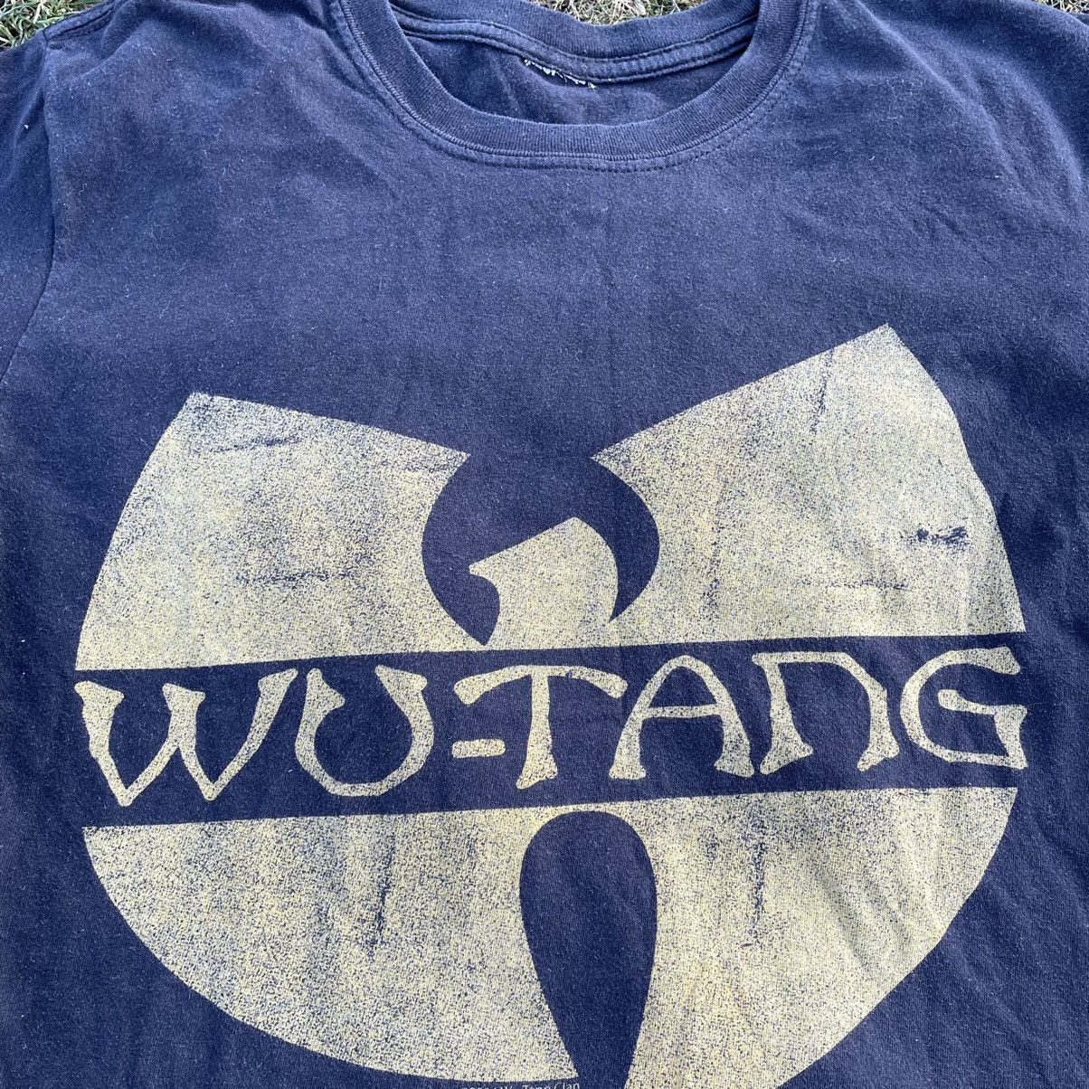 Vintage Vintage 90s Wu Tang Clan Sun Faded Graphic Tee Streetwear M Size US M / EU 48-50 / 2 - 2 Thumbnail