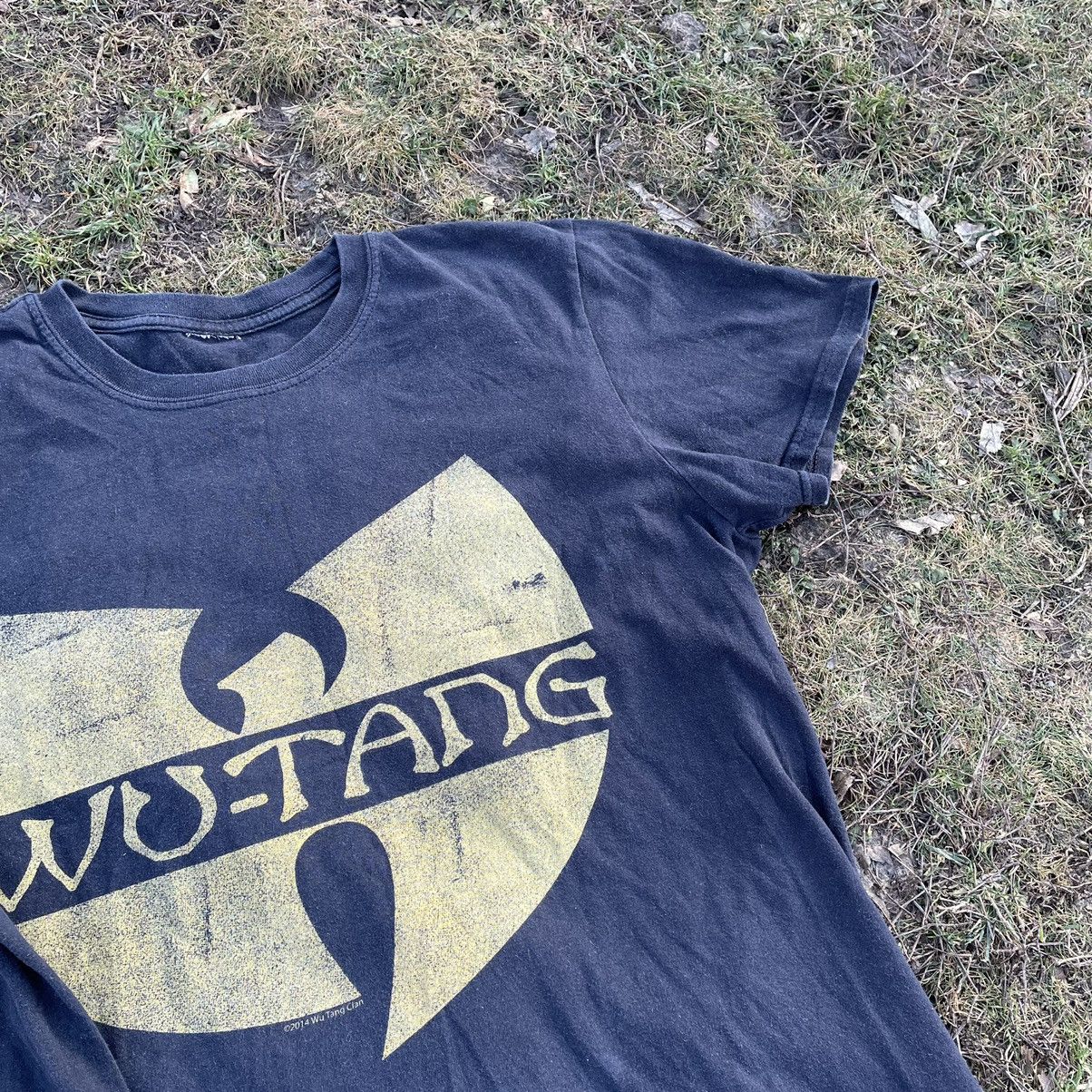 Vintage Vintage 90s Wu Tang Clan Sun Faded Graphic Tee Streetwear M Size US M / EU 48-50 / 2 - 5 Thumbnail