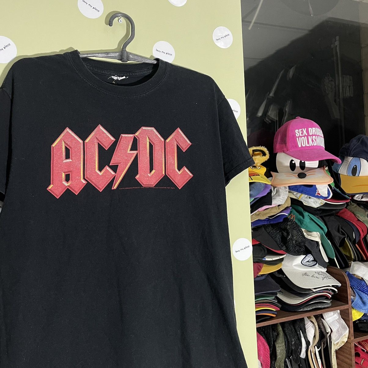 Vintage Vintage AC DC Band Tee Graphic Print Streetwear Metal Slim M Size US M / EU 48-50 / 2 - 5 Thumbnail