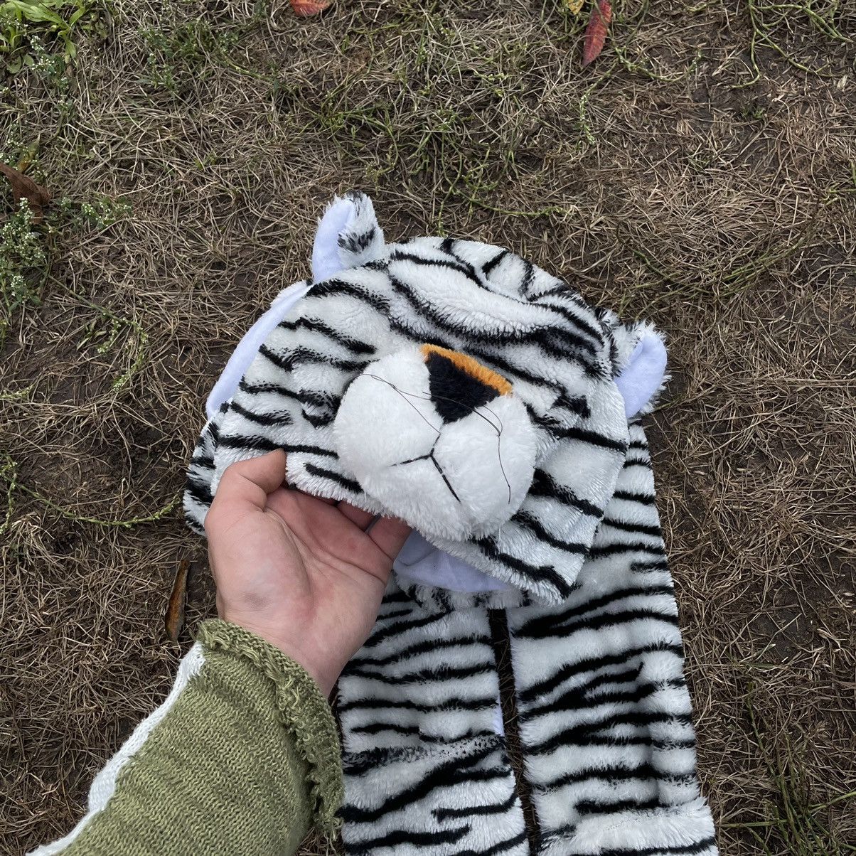 Vintage Vintage 90s Tiger Stripe Beanie Grunge Alt Furry Relaxed OS Size ONE SIZE - 3 Thumbnail