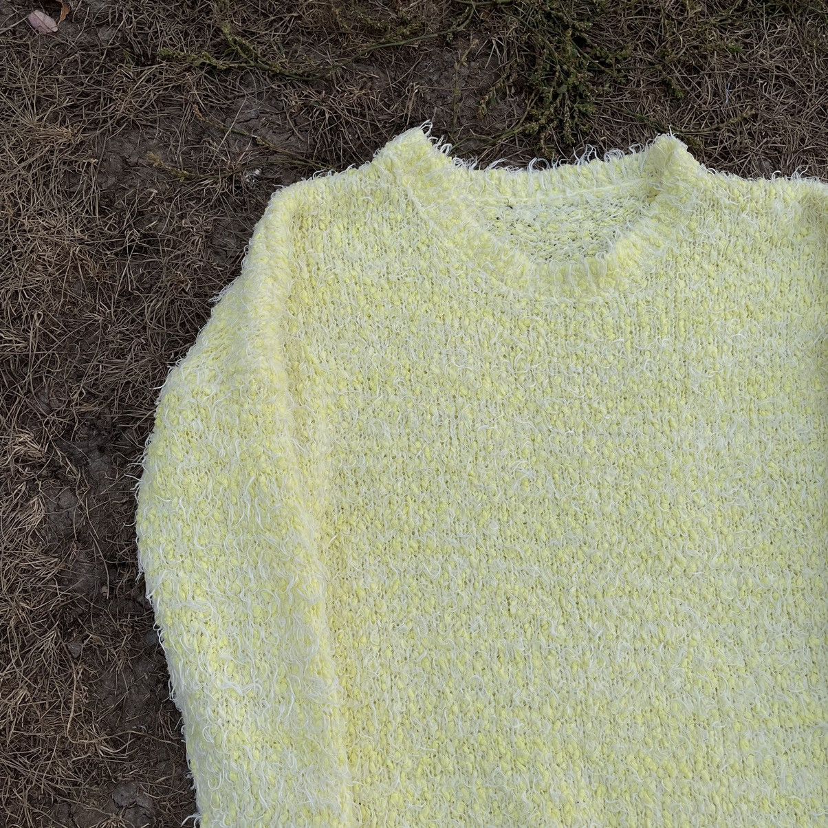 Vintage Vintage Y2K Cream Fuzzy Knit Sweater Coquette Cute Logo M Size M / US 6-8 / IT 42-44 - 4 Thumbnail
