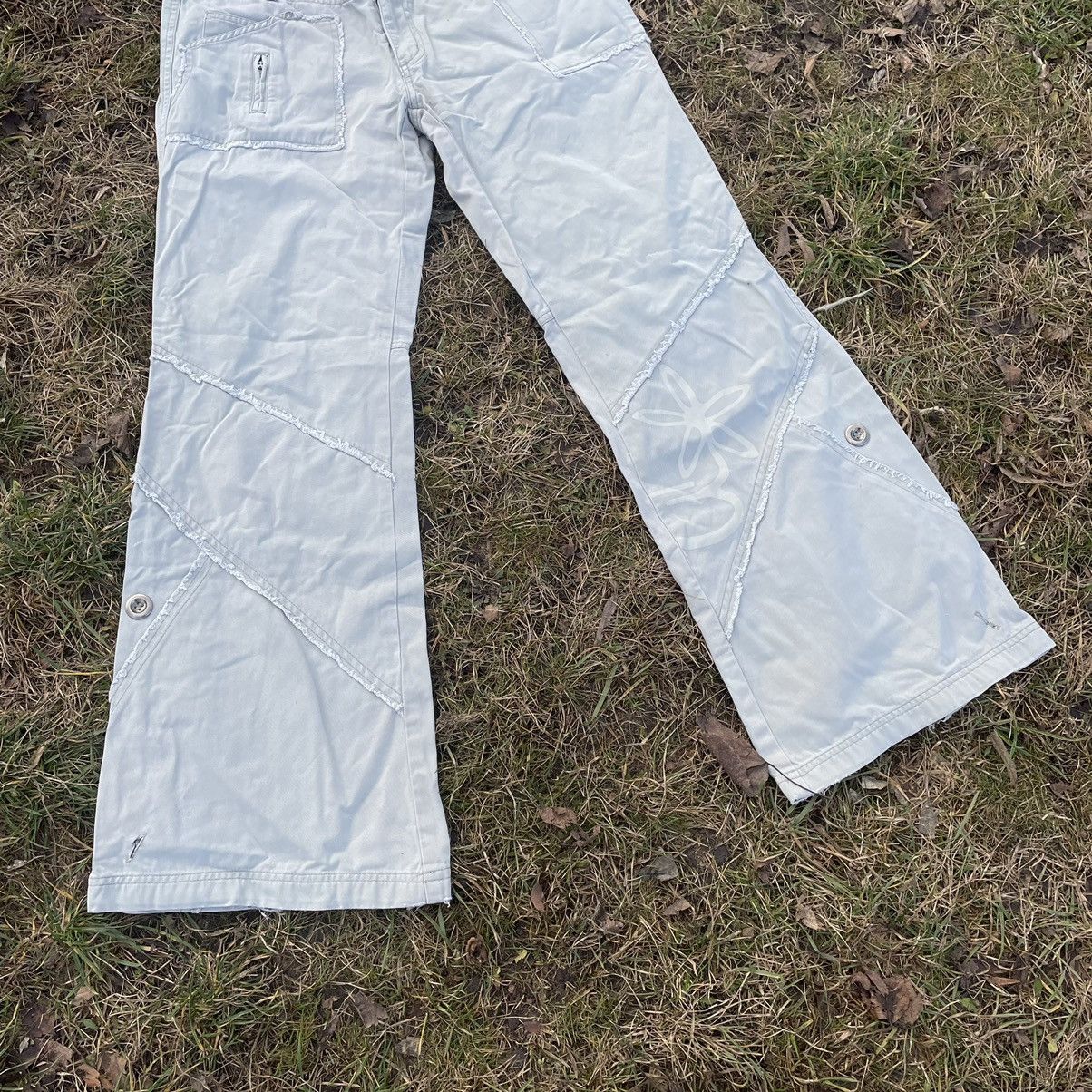 Vintage Vintage 90s Baggy Cargo Pants Flared Parachute Skate Logo 30 Size 30" / US 8 / IT 44 - 3 Thumbnail