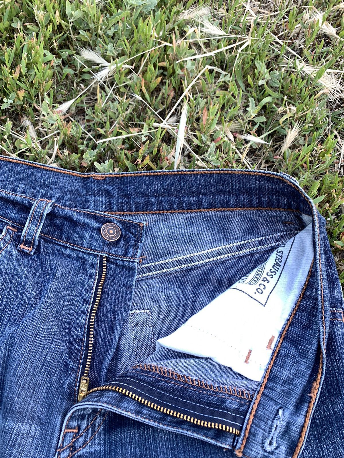 Levi's Vintage Levi’s flared jeans streetwear style size 29x32 Size 29" - 6 Thumbnail