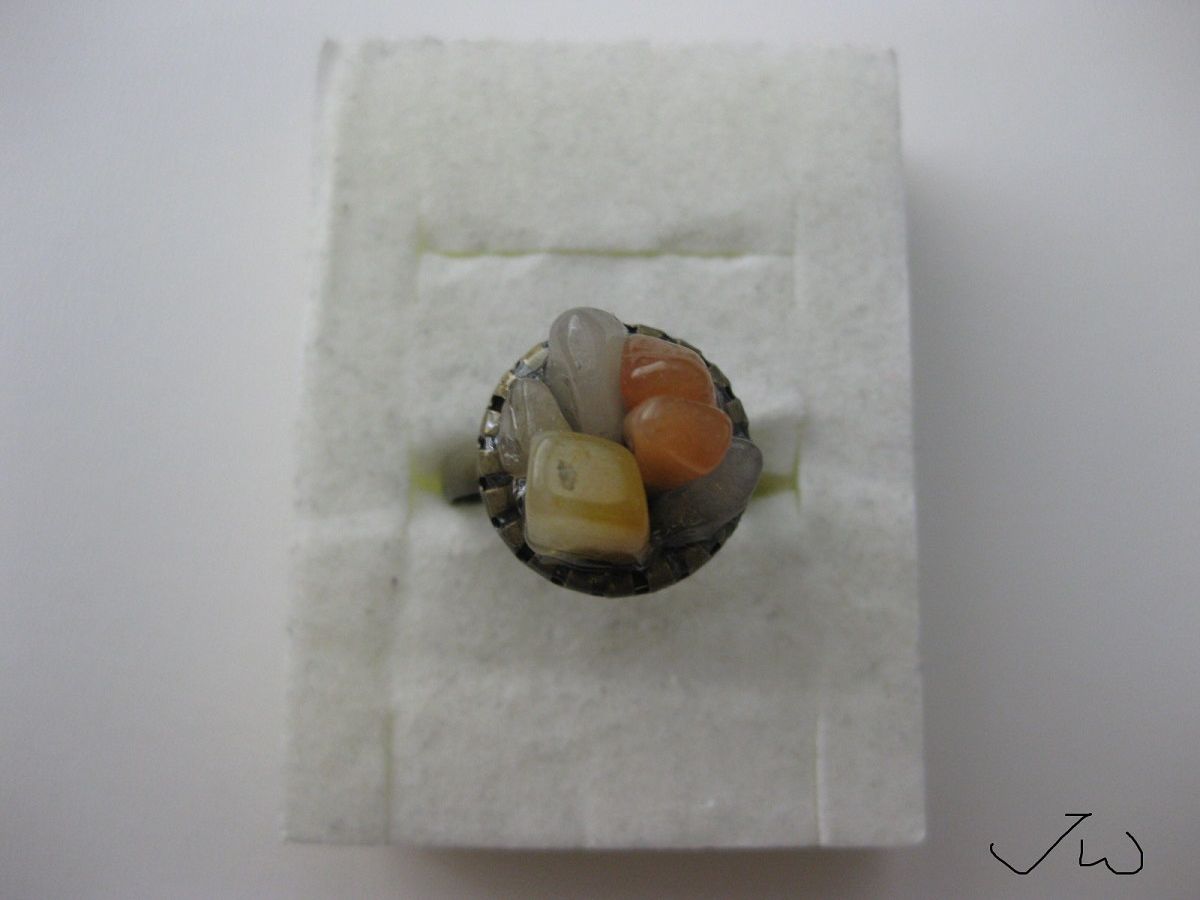 Handmade Red Quartz Chips Bronze ring Size ONE SIZE - 1 Thumbnail