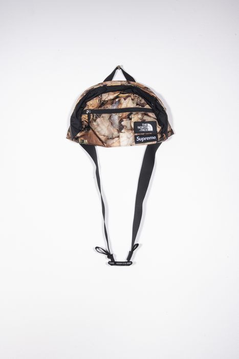 Supreme Supreme The North Face Roo Ii Lumbar Pack | Grailed