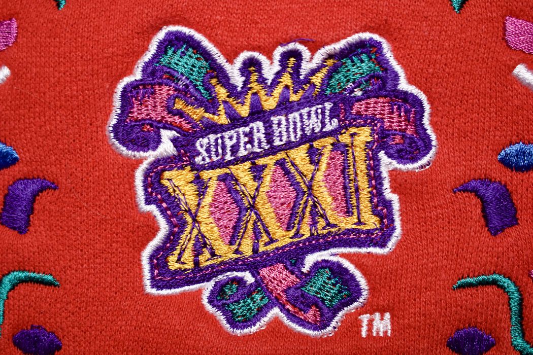 Vintage Vintage Logo Athletic Super Bowl XXXI 1997 NFL Crewneck | Grailed