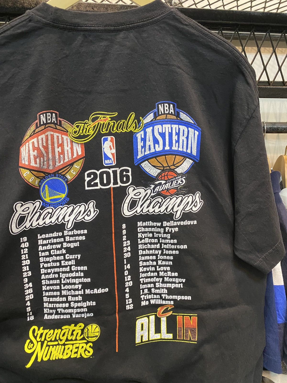 Vintage Golden State Warriors Vs Cleveland Cavaliers Raptees