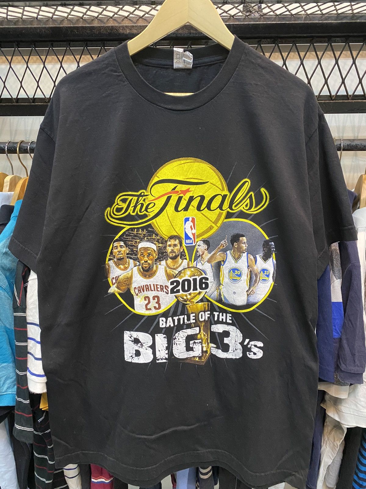 Vintage Golden State Warriors Vs Cleveland Cavaliers Raptees