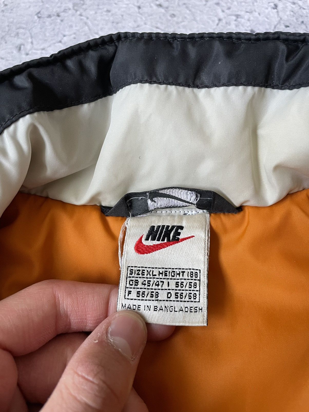 Nike × Vintage Down jacket Nike Vintage 90s Big Logo Big swoosh Size Xl Size US XL / EU 56 / 4 - 11 Thumbnail
