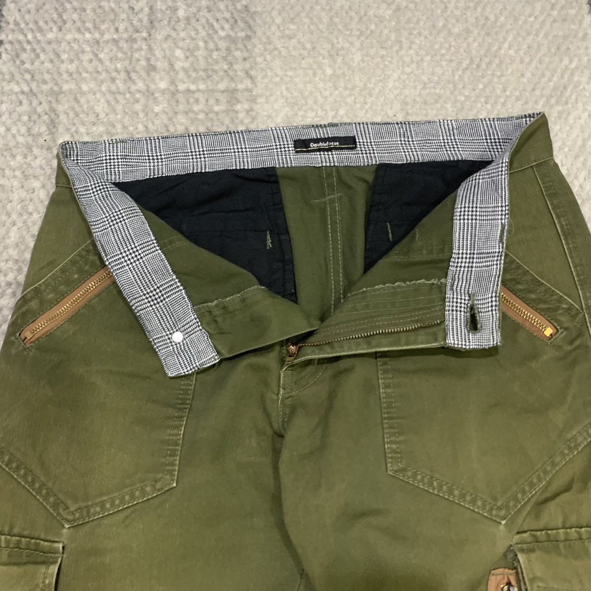Japanese Brand × Seditionaries DOUBLEFOCUS 90s BAGGY MULTIPOCKET ZIPPER UTILITY CARGO PANT Size US 32 / EU 48 - 16 Thumbnail