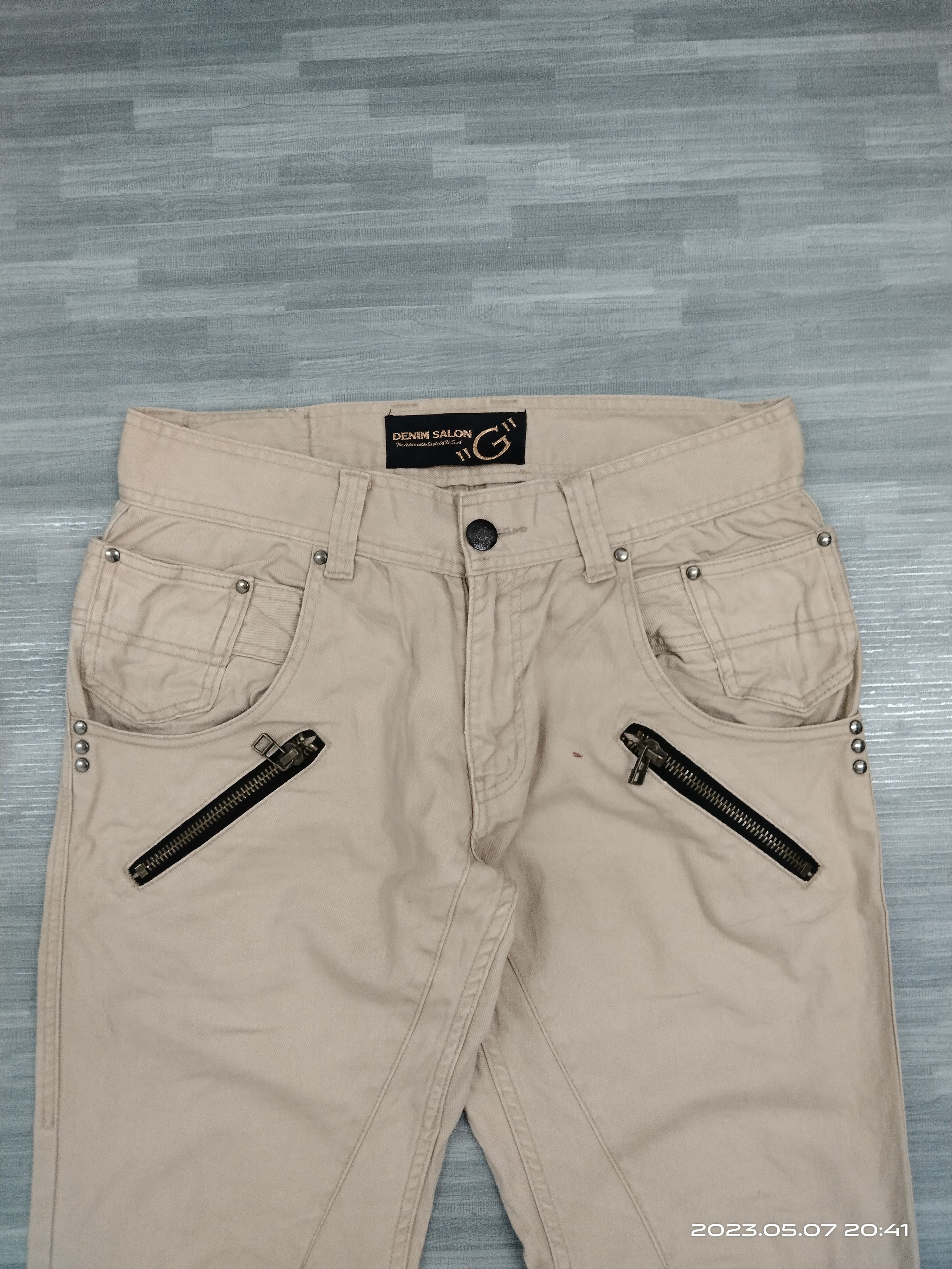 Japanese Brand FLARE TWIST DOUBLE WAIST DENIM SALON "G" PANTS Size US 31 - 4 Thumbnail