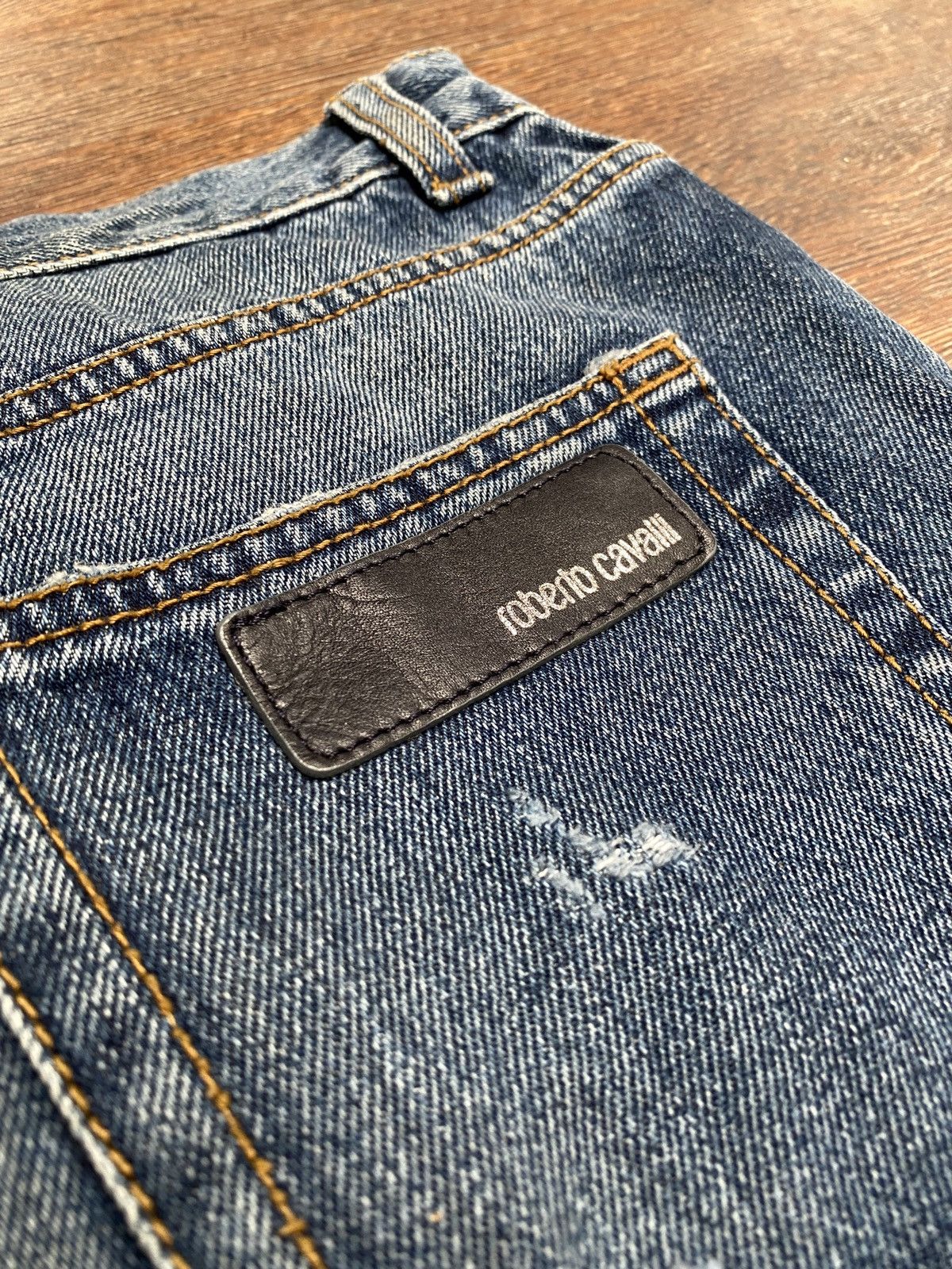 Roberto Cavalli Roberto Cavalli Embroidery Pattern Washed Denim Size US 31 - 8 Thumbnail