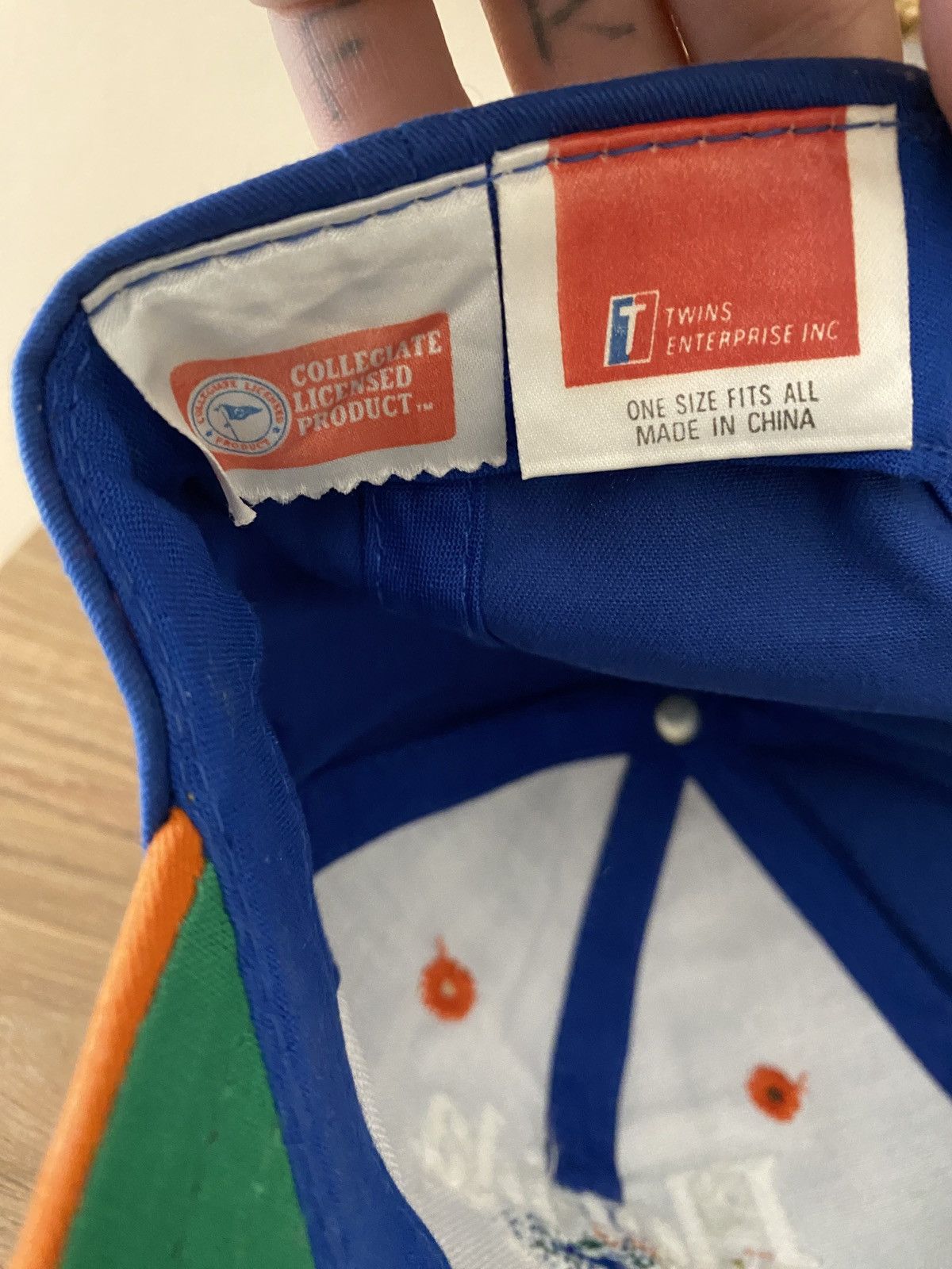 Twins Vintage 90’s University Florida Gators Snap Back Hat Cap Size ONE SIZE - 12 Thumbnail