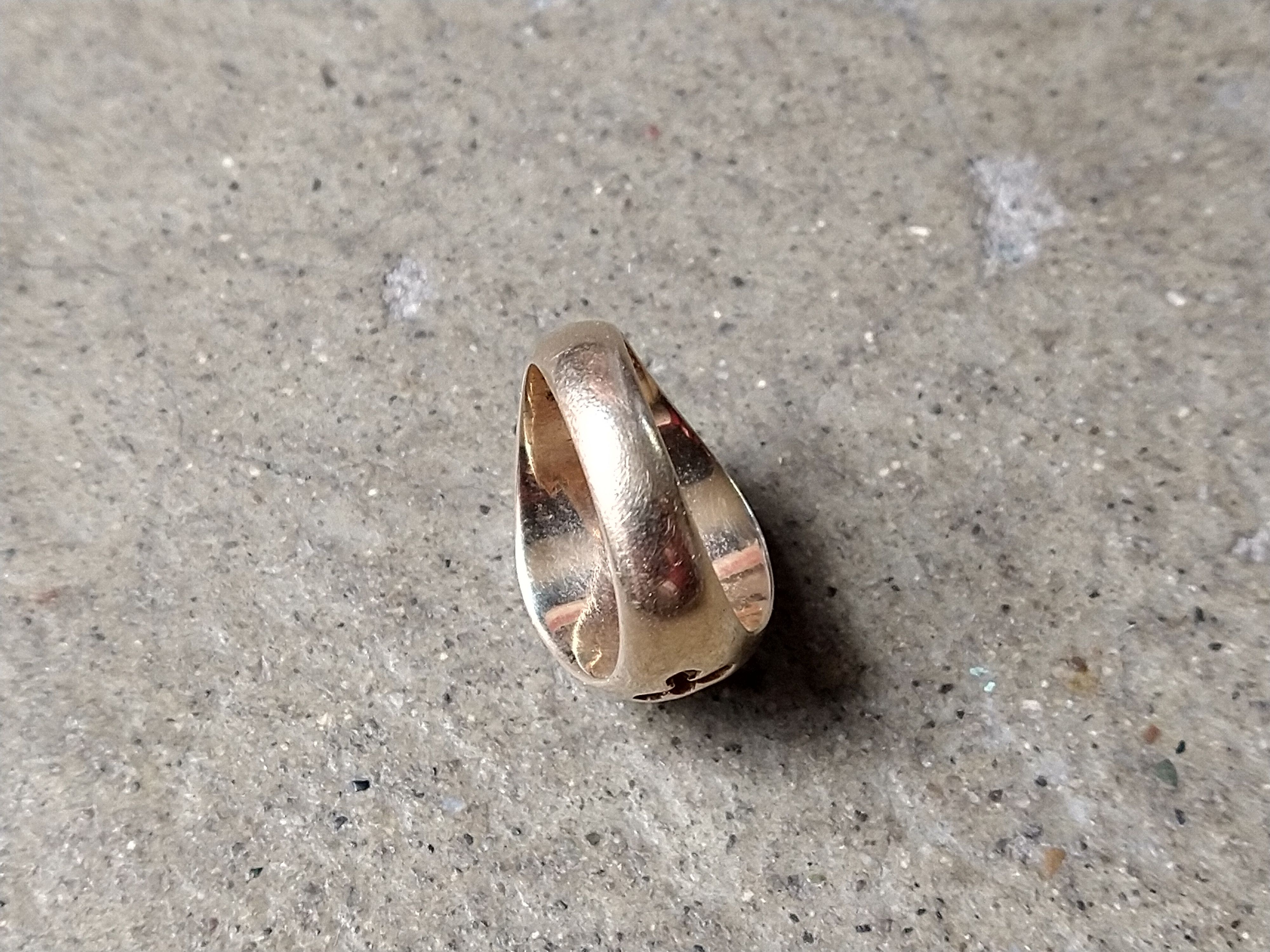 Jewelry Vintage 14K Gold Ring Size 9 Blue Glass Nugget Brutalist Size ONE SIZE - 7 Thumbnail