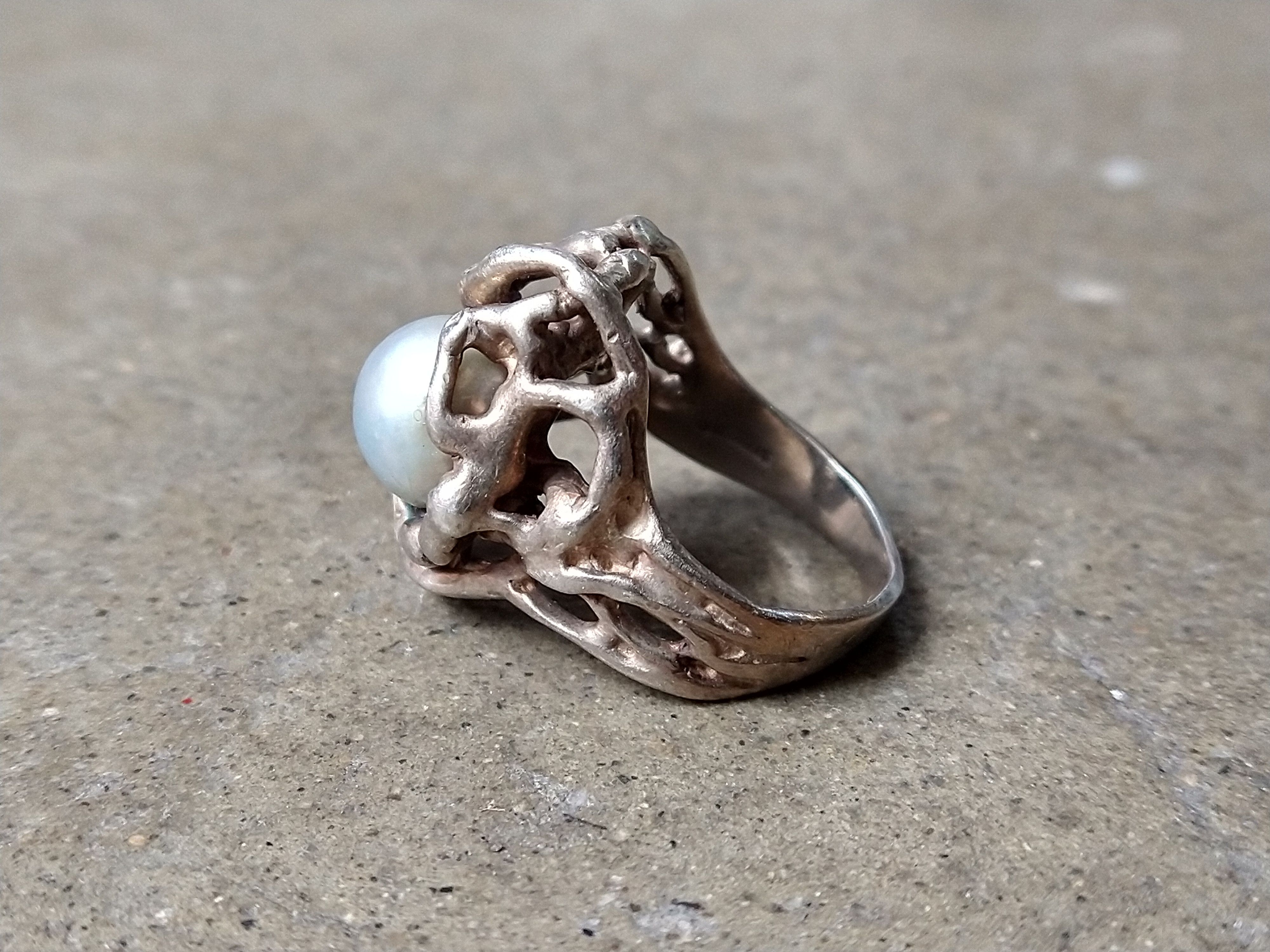 Jewelry Sterling Silver Ring Baroque Pearl Size 8 Brutalist Modern Size ONE SIZE - 5 Thumbnail