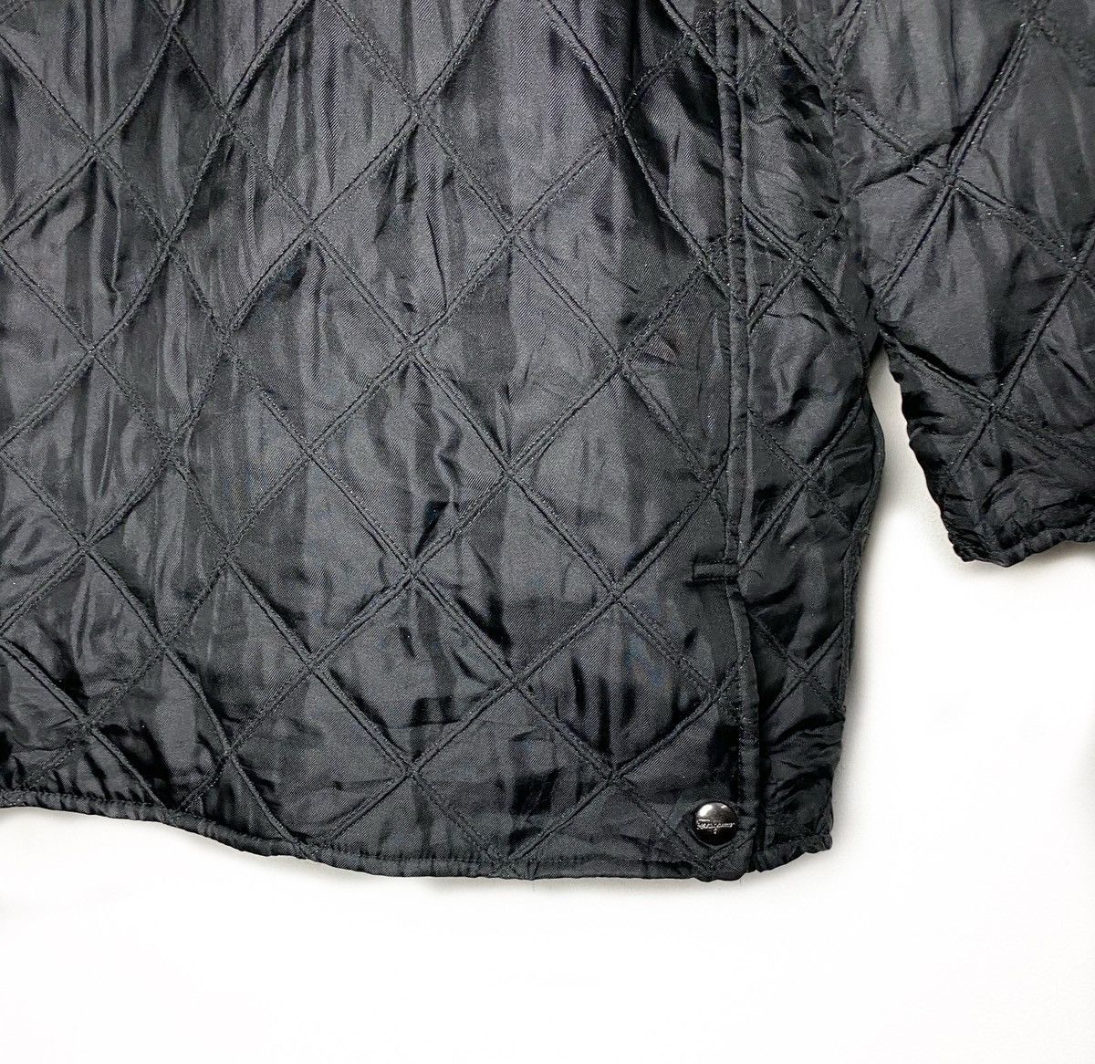 Salvatore Ferragamo Salvatore Ferragamo quilted full print light jacket Size US M / EU 48-50 / 2 - 8 Thumbnail