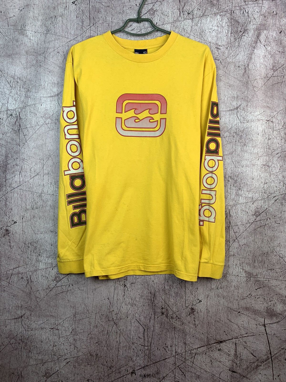 Billabong Vintage Billabong Long Sleeve Surf Tee Size US L / EU 52-54 / 3 - 2 Thumbnail