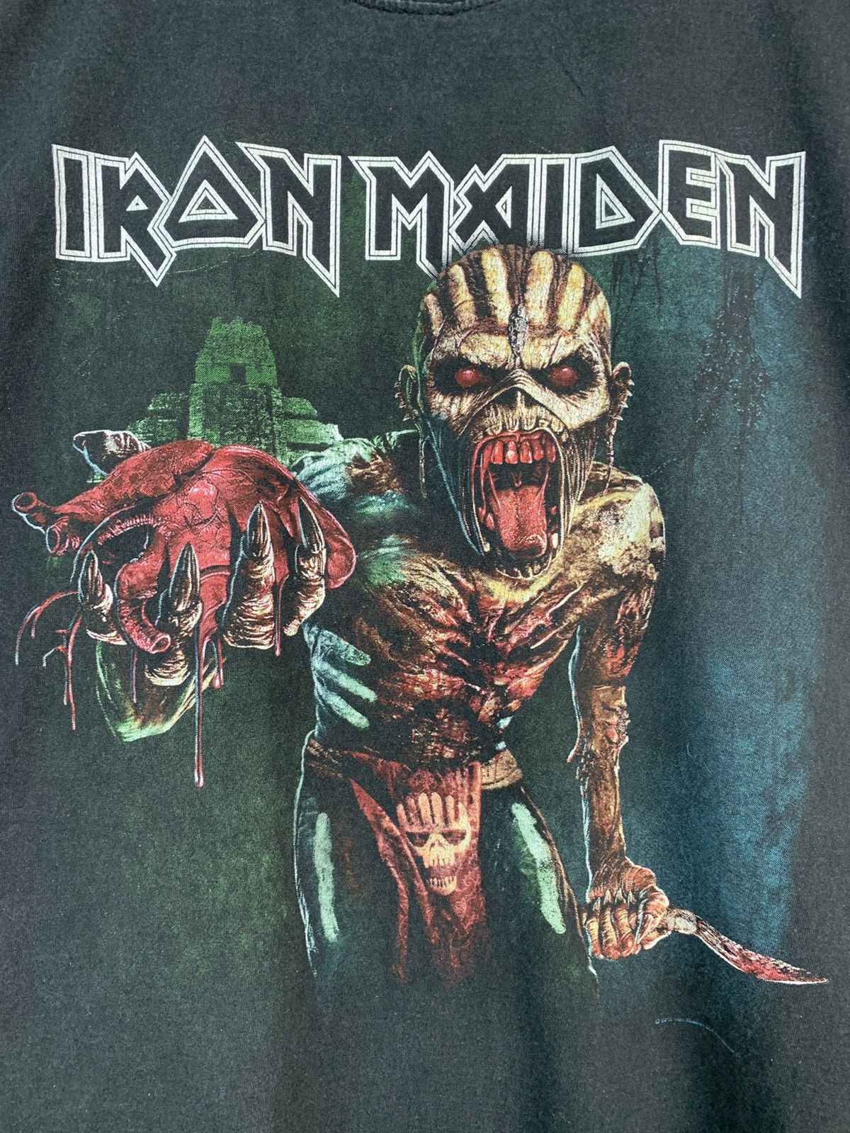 Band Tees × Iron Maiden Iron Maiden The Book Of Souls Europe Tour T shirt Size US XXL / EU 58 / 5 - 4 Thumbnail