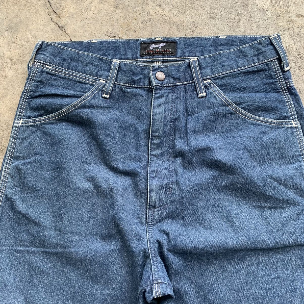 Jean Wrangler short denim jeans Size US 31 - 3 Thumbnail
