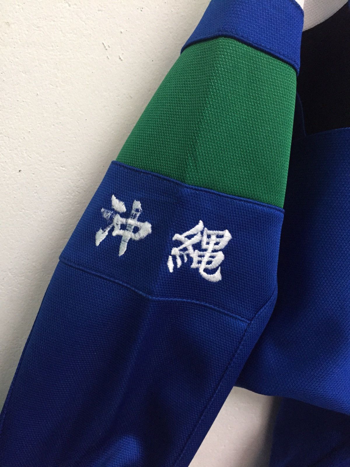 Japanese Brand K.Takumi Okinawa Uebaru FC Jacket Sweater by Mizuno Size US M / EU 48-50 / 2 - 11 Thumbnail