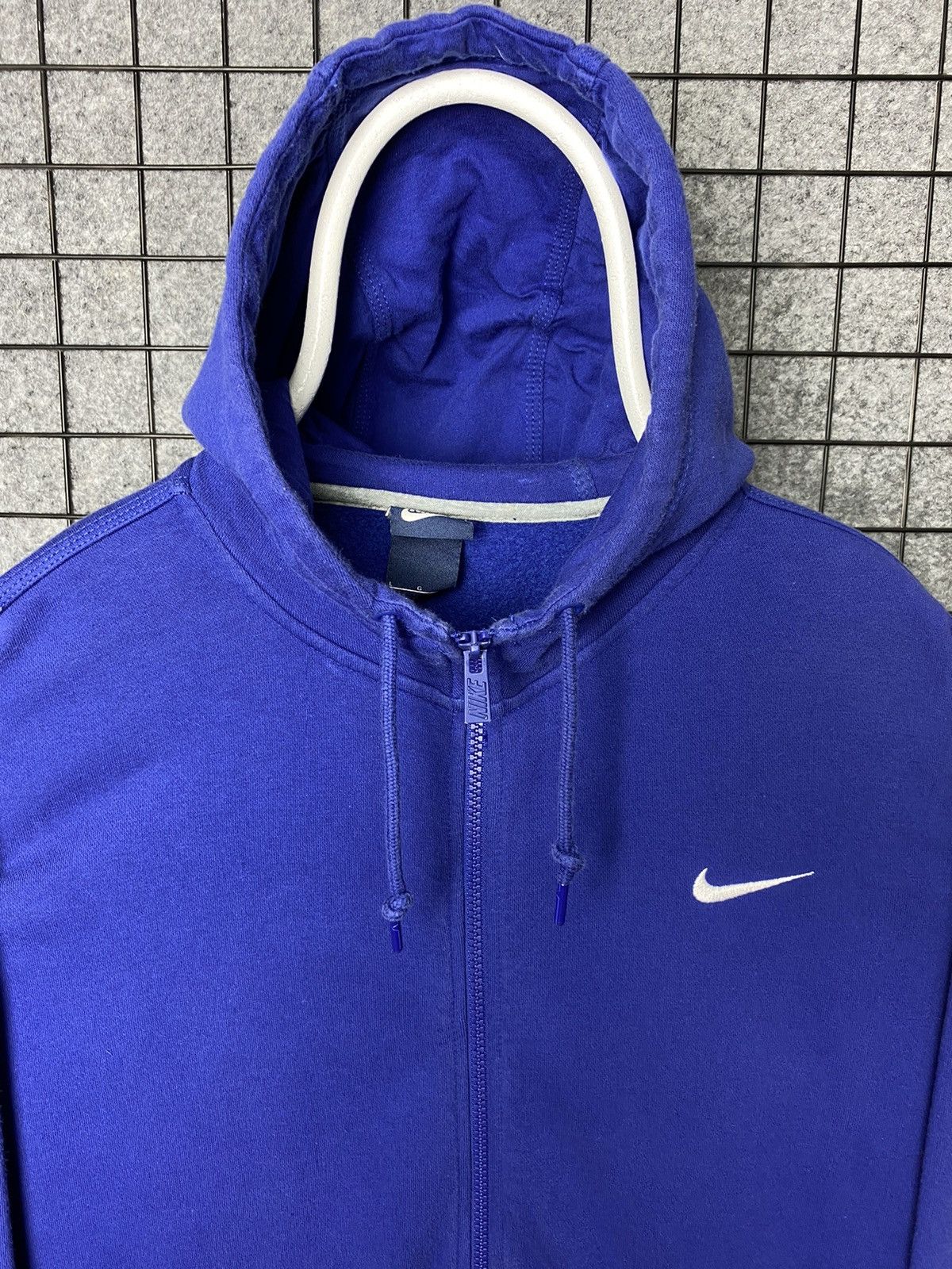 Nike × Nike ACG × Vintage Nike Vintage Embroidered Swoosh Logo Hoodie Size L Size US L / EU 52-54 / 3 - 2 Thumbnail