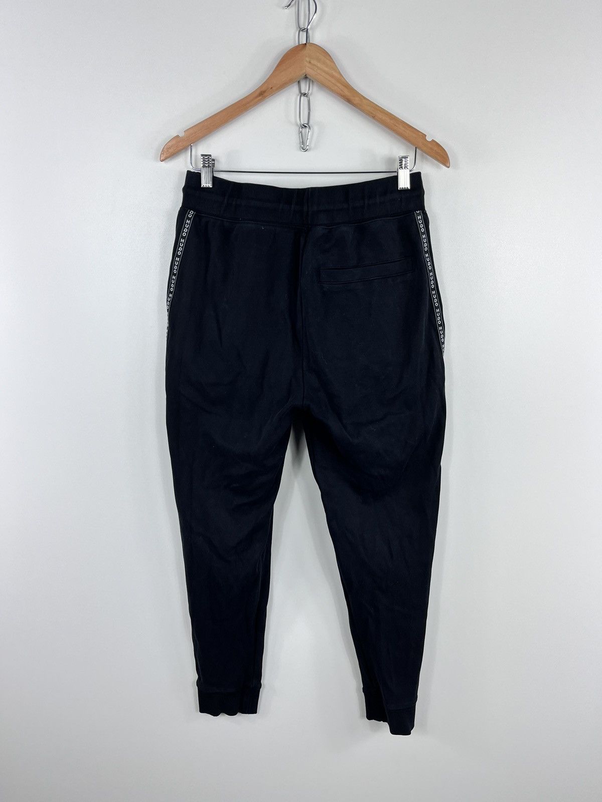 Hugo × Hugo Boss HUGO Hugo Boss Sweatpants Multilogo Black Size S Size US 30 / EU 46 - 2 Thumbnail