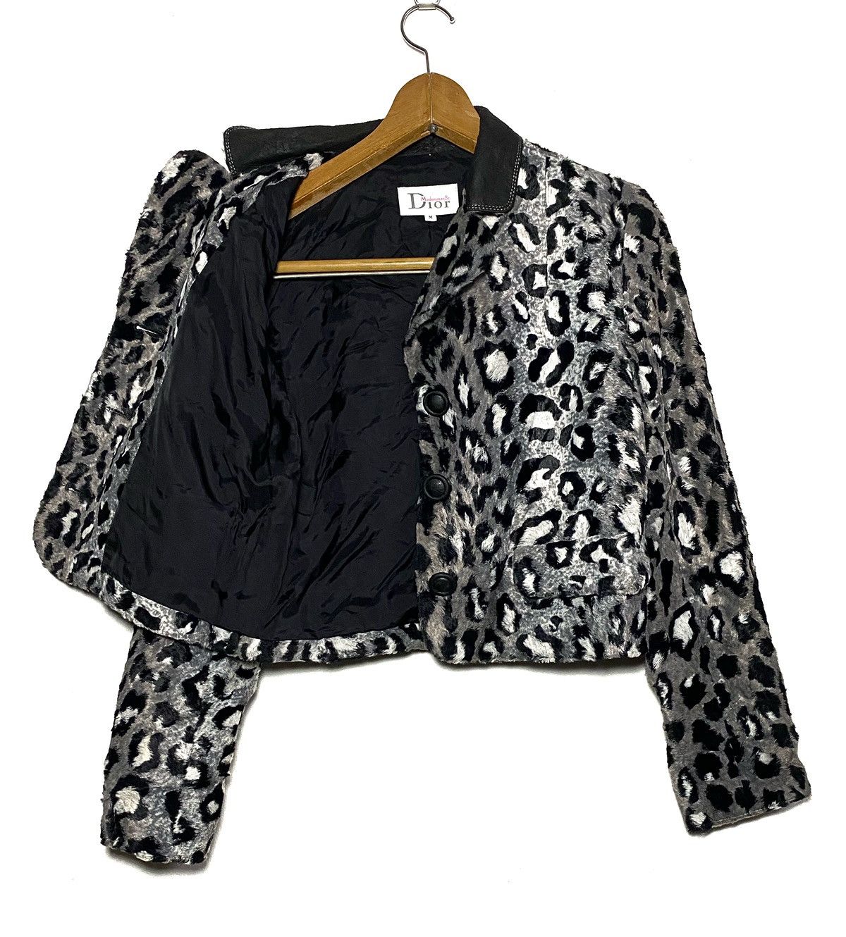 Christian Dior Monsieur Fur Christian Dior Leopard Print Croptop Jacket Size M / US 6-8 / IT 42-44 - 4 Thumbnail
