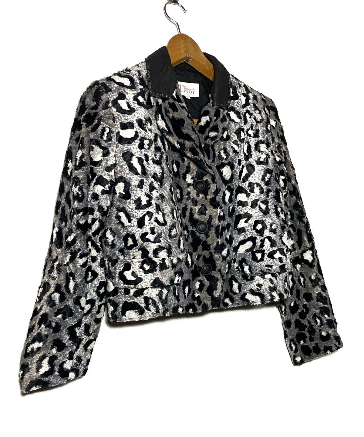 Christian Dior Monsieur Fur Christian Dior Leopard Print Croptop Jacket Size M / US 6-8 / IT 42-44 - 2 Thumbnail
