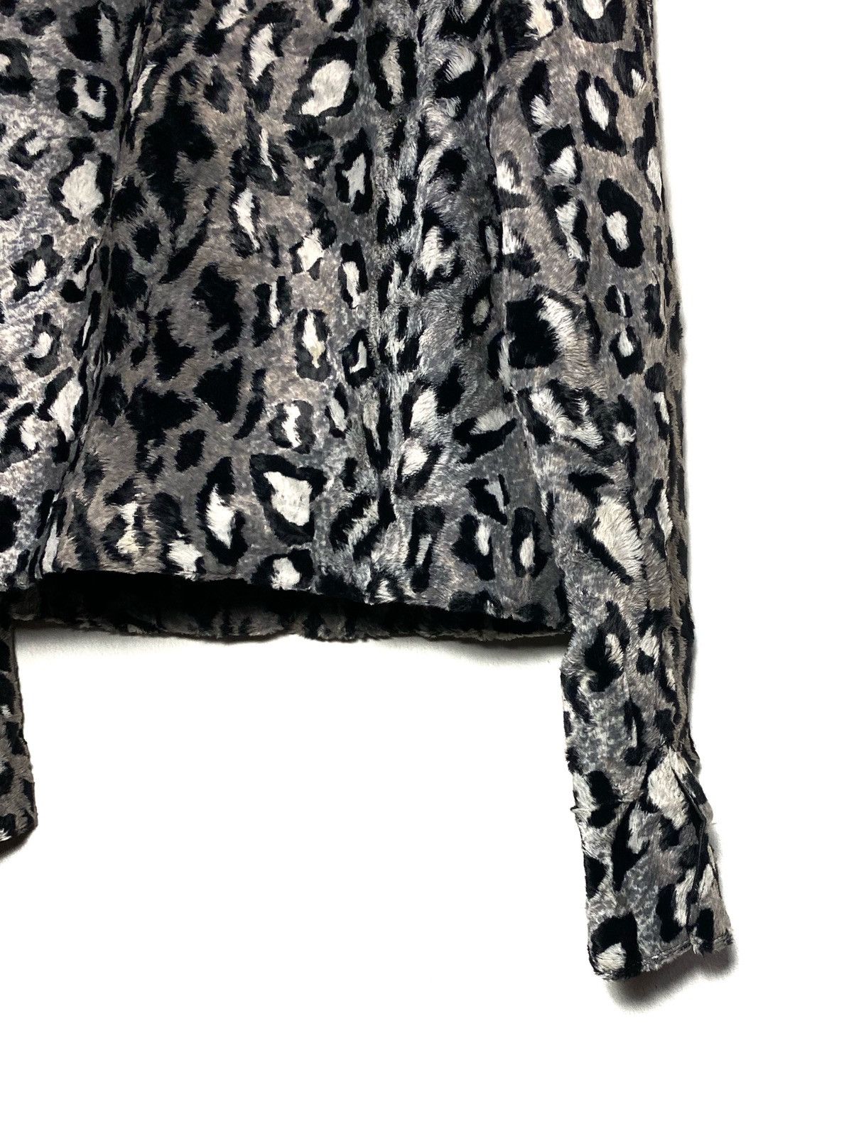 Christian Dior Monsieur Fur Christian Dior Leopard Print Croptop Jacket Size M / US 6-8 / IT 42-44 - 5 Thumbnail