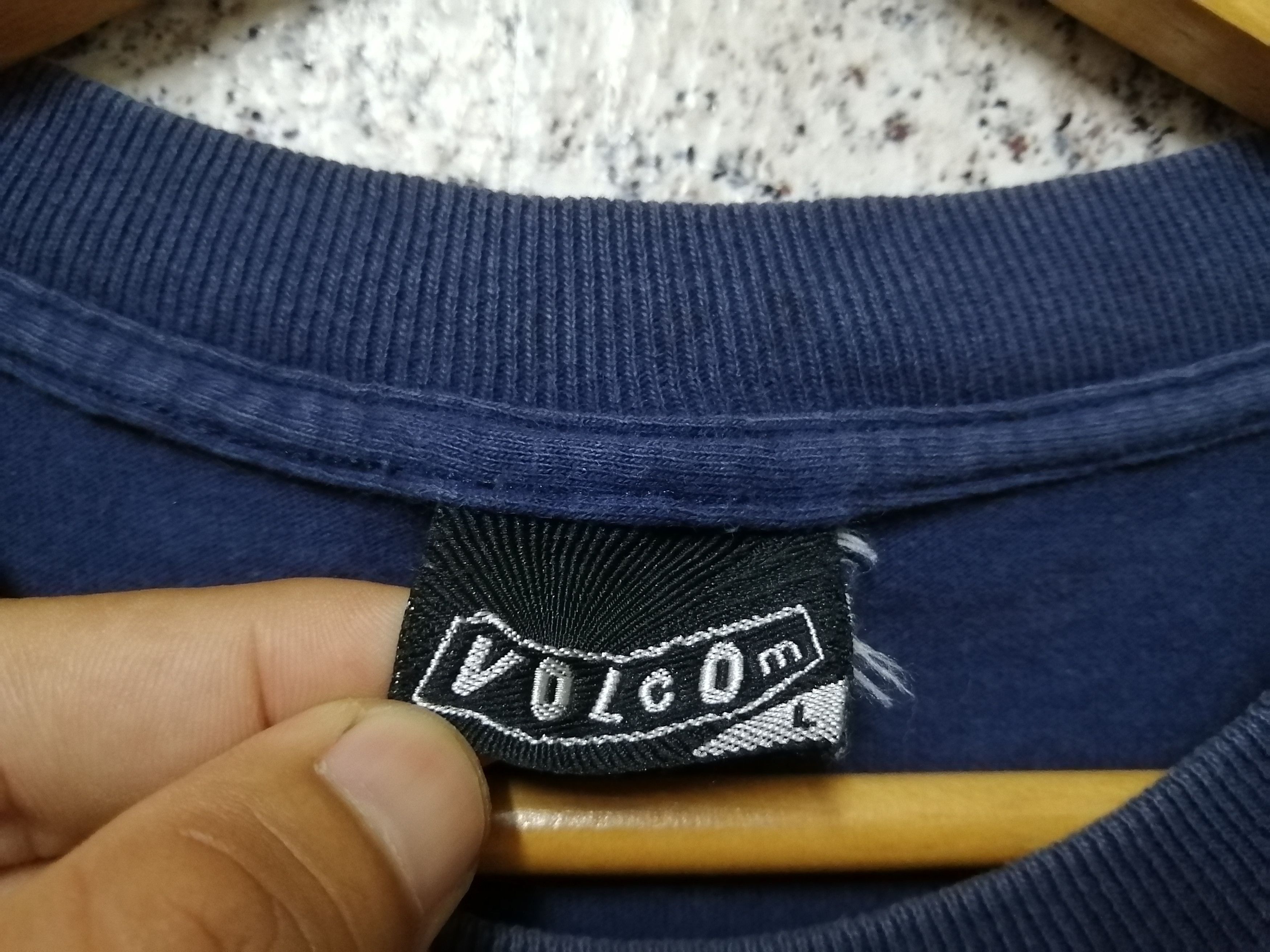 Vintage × Volcom 90s Vintage Volcom Tee Big Logo very rare Size US L / EU 52-54 / 3 - 4 Thumbnail