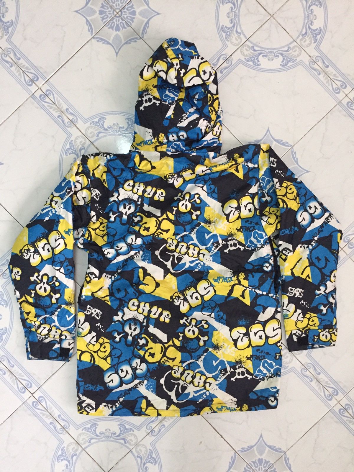 Japanese Brand Nice print design Chur Snowboarding outdoor jacket hoodie Size US S / EU 44-46 / 1 - 8 Thumbnail