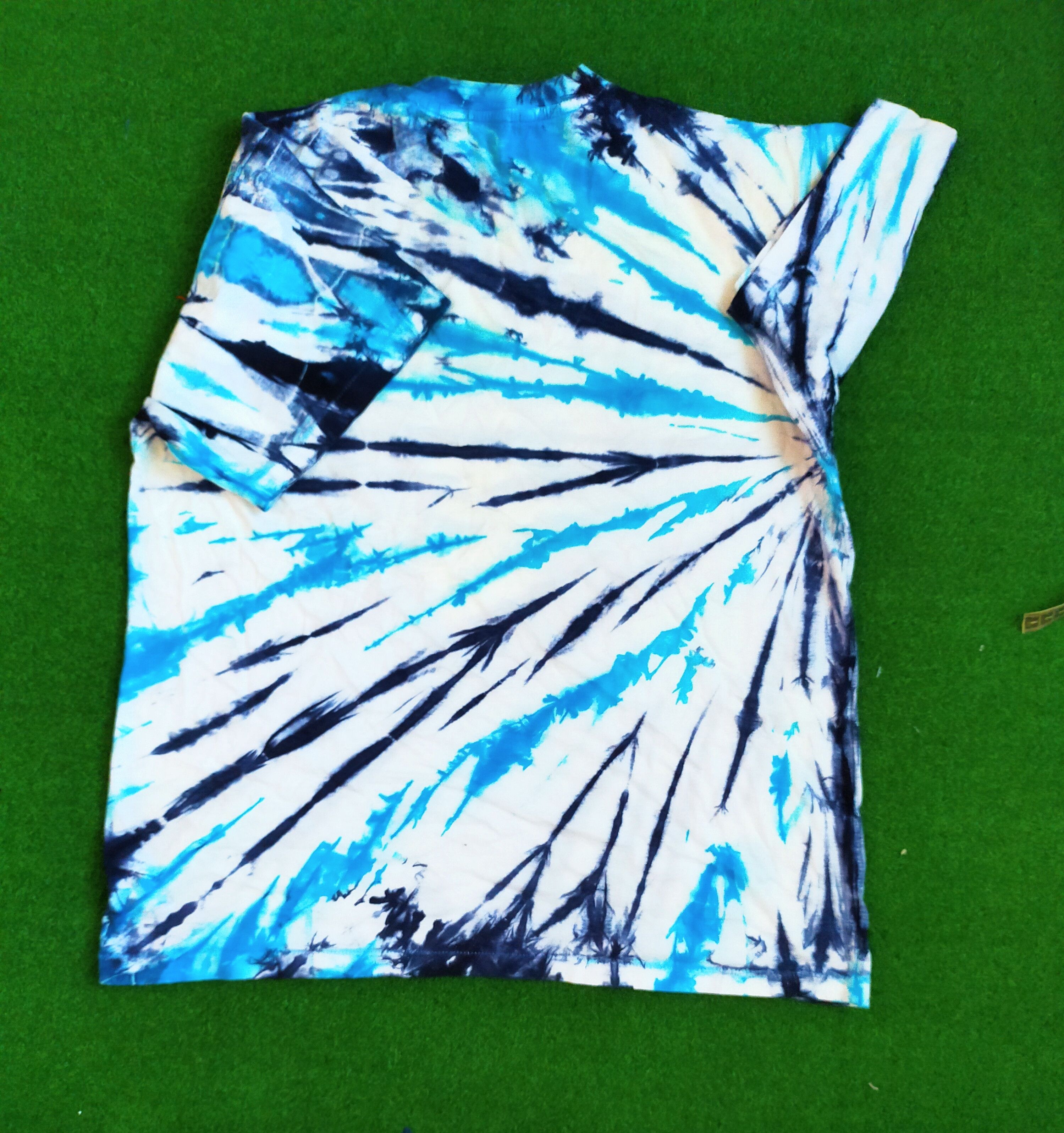 Disney VINTAGE TYE DYE MICKEY MOUSE Size US M / EU 48-50 / 2 - 7 Thumbnail