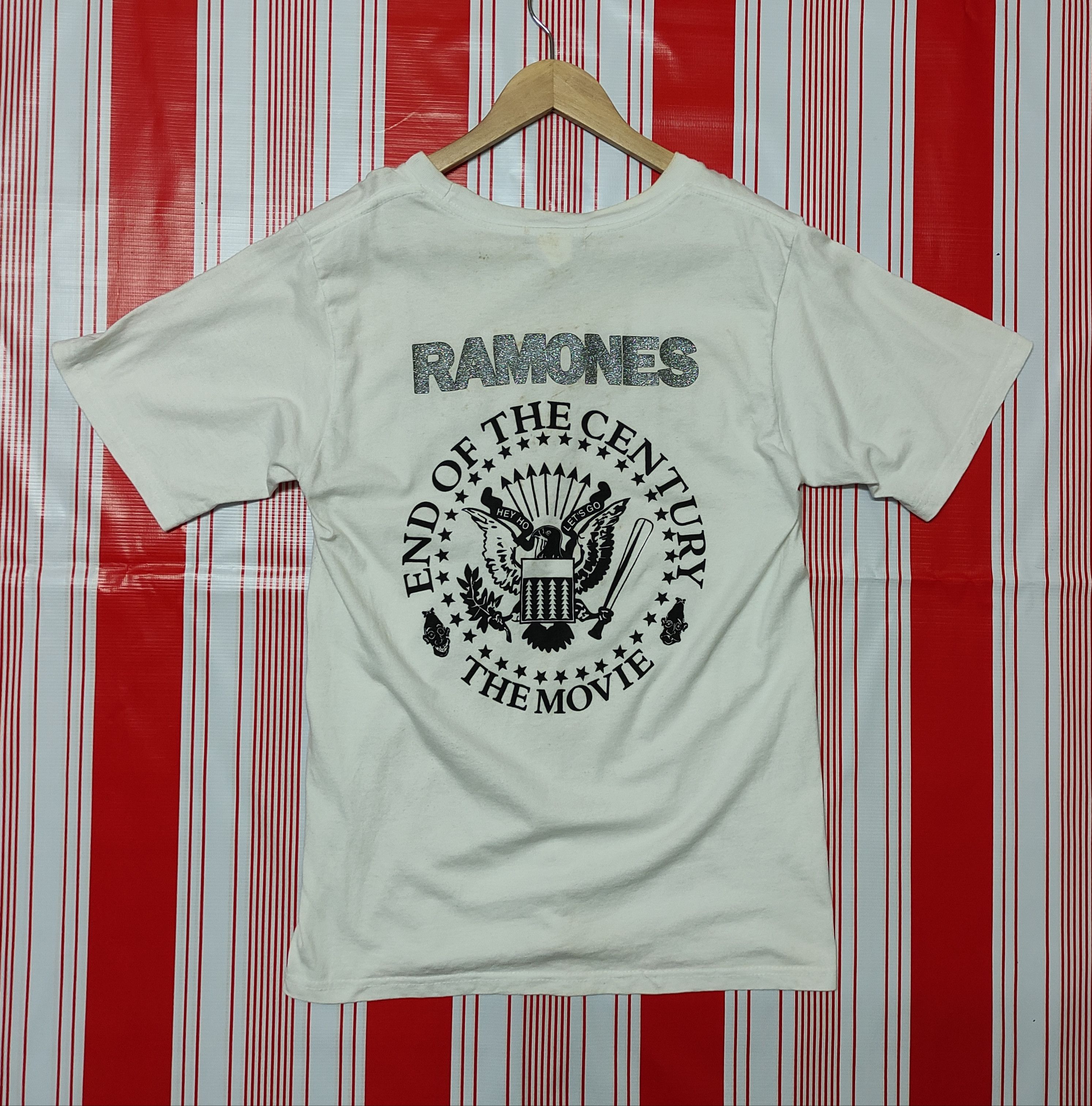 Mastermind Japan × Seditionaries Vtg Mastermind xRamonesEndofThecenturyMovieshirt Size US S / EU 44-46 / 1 - 1 Thumbnail