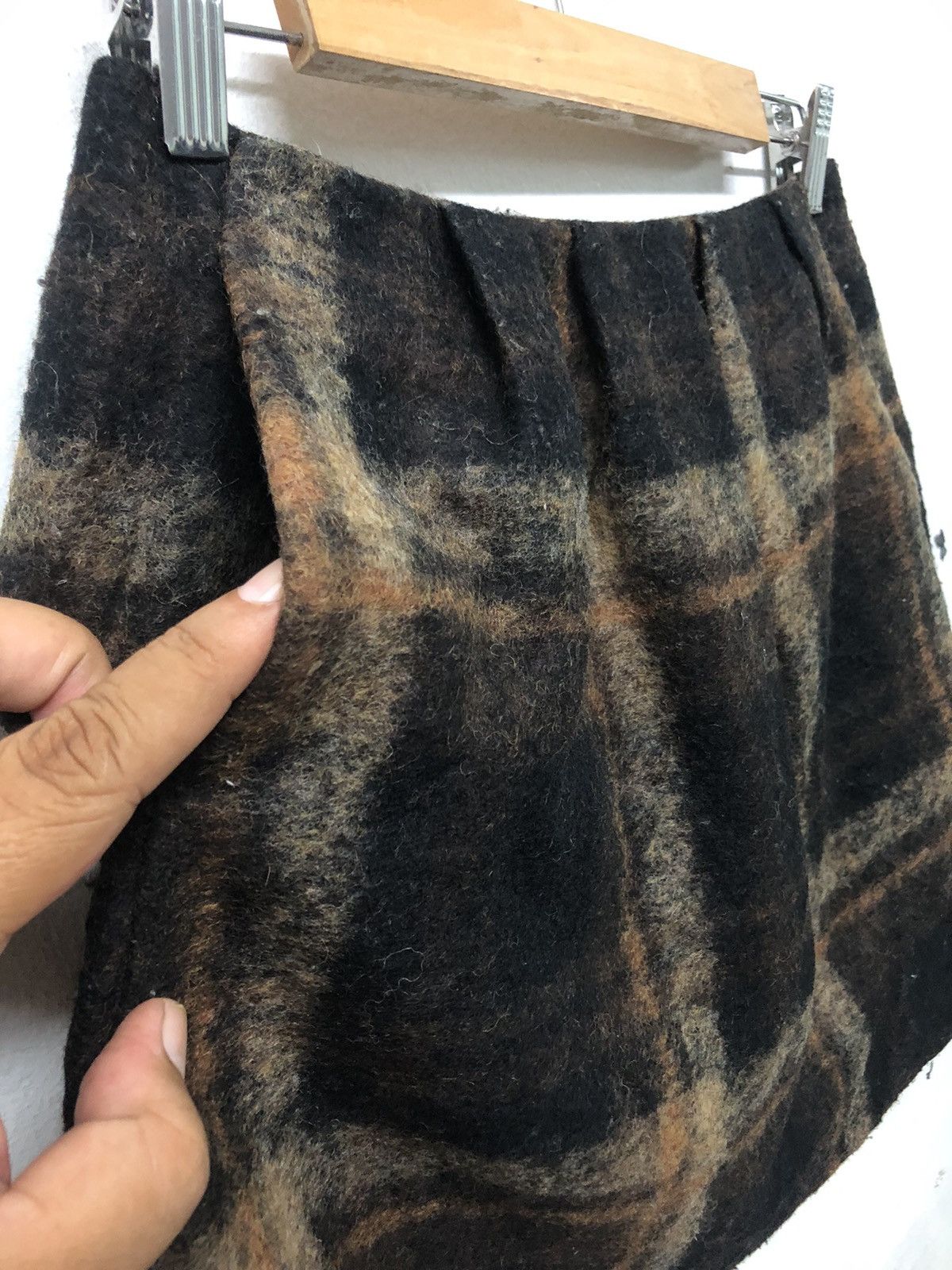 Japanese Brand × Yohji Yamamoto RARE!! INED YOHJI YAMAMOTO X PONTETORTO WOOL CHECKED SKIRT Size 26" / US 2 / IT 38 - 7 Thumbnail