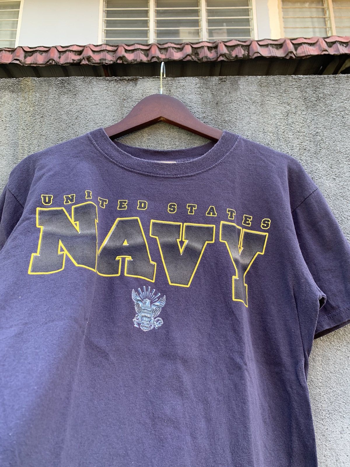 Vintage Vintage US NAVY Beautiful Sun Faded T-Shirt Size US M / EU 48-50 / 2 - 7 Thumbnail