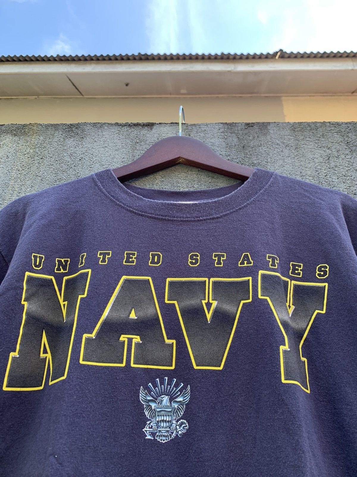 Vintage Vintage US NAVY Beautiful Sun Faded T-Shirt Size US M / EU 48-50 / 2 - 3 Thumbnail