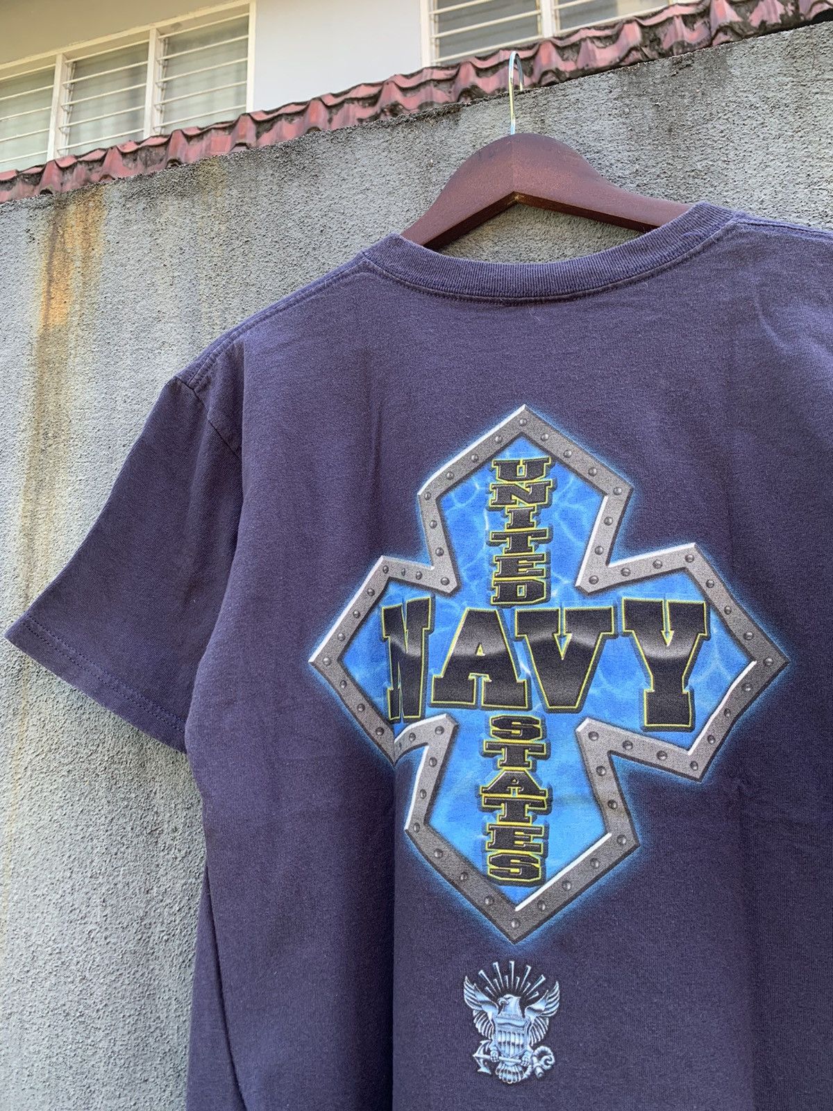Vintage Vintage US NAVY Beautiful Sun Faded T-Shirt Size US M / EU 48-50 / 2 - 2 Thumbnail